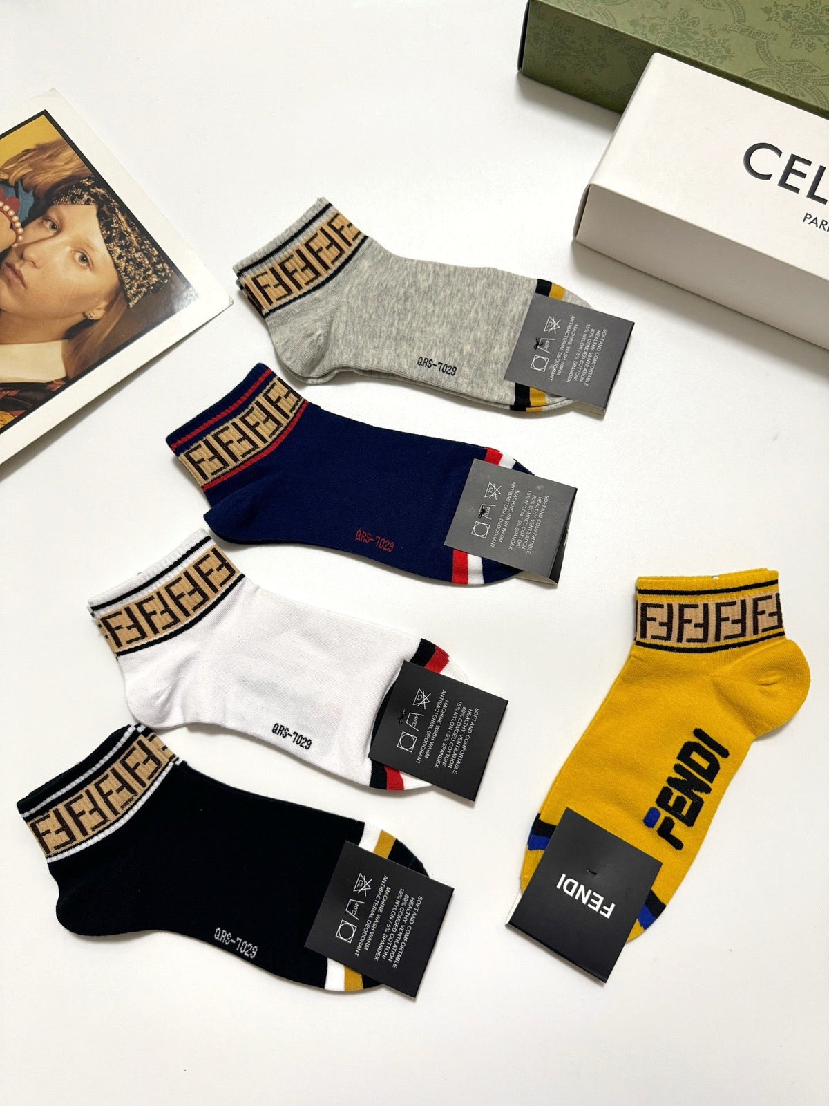 5-Pair Comfort Socks Set (1 BOX)-129