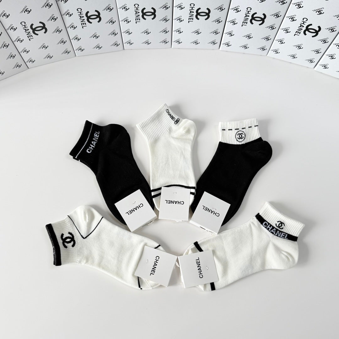 5-Pair Comfort Socks Set (1 BOX)-135