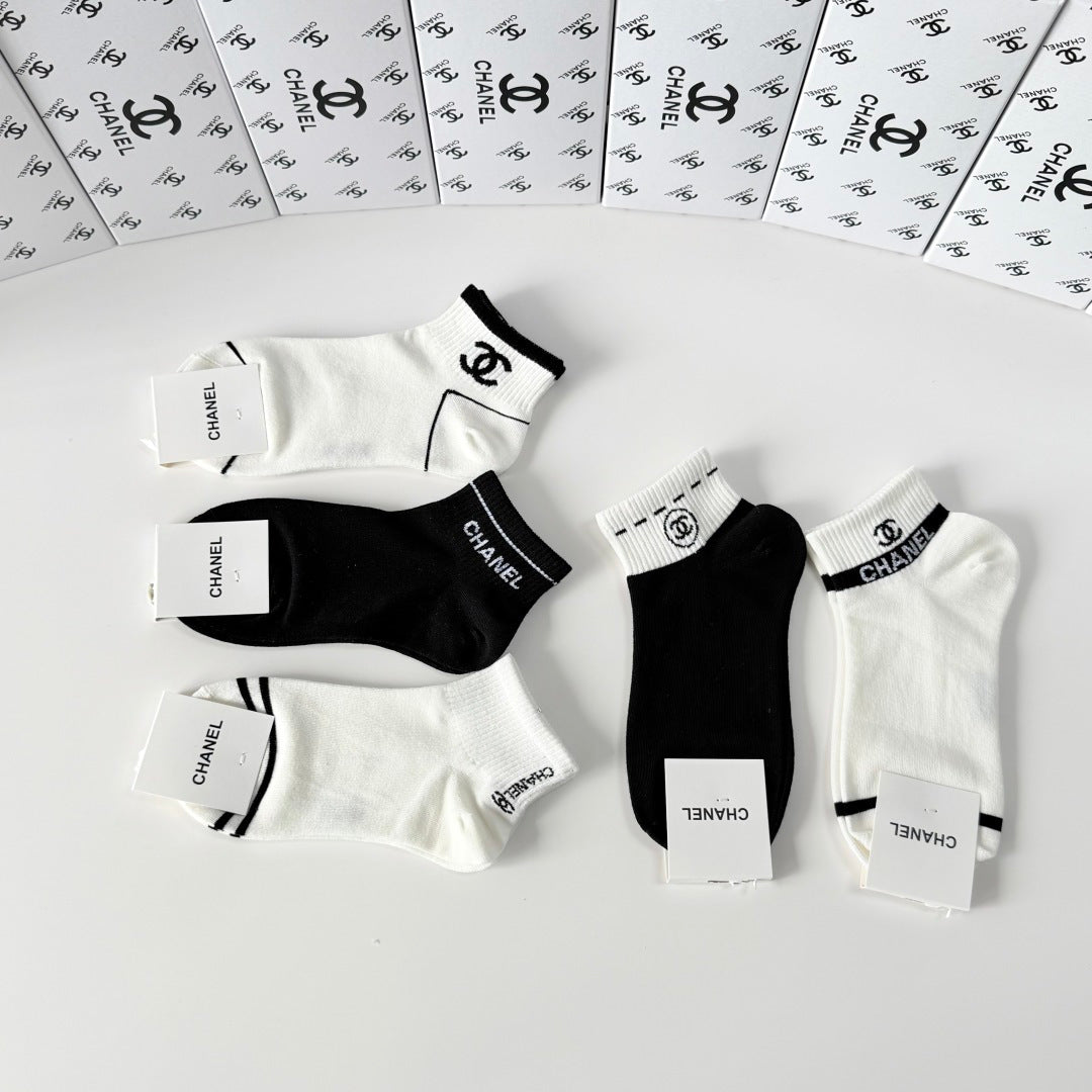 5-Pair Comfort Socks Set (1 BOX)-135