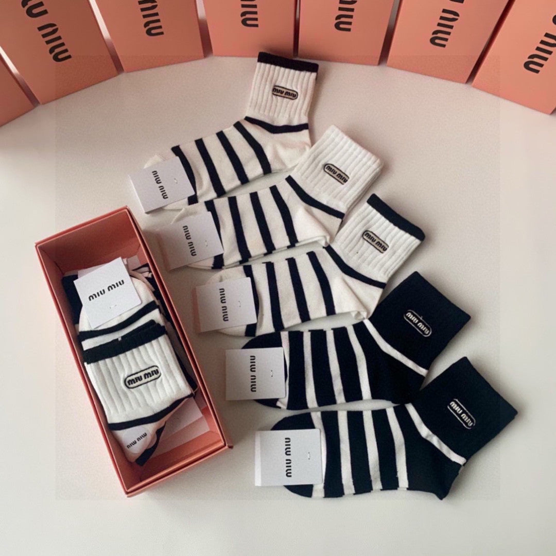 5-Pair Comfort Socks Set (1 BOX)-143