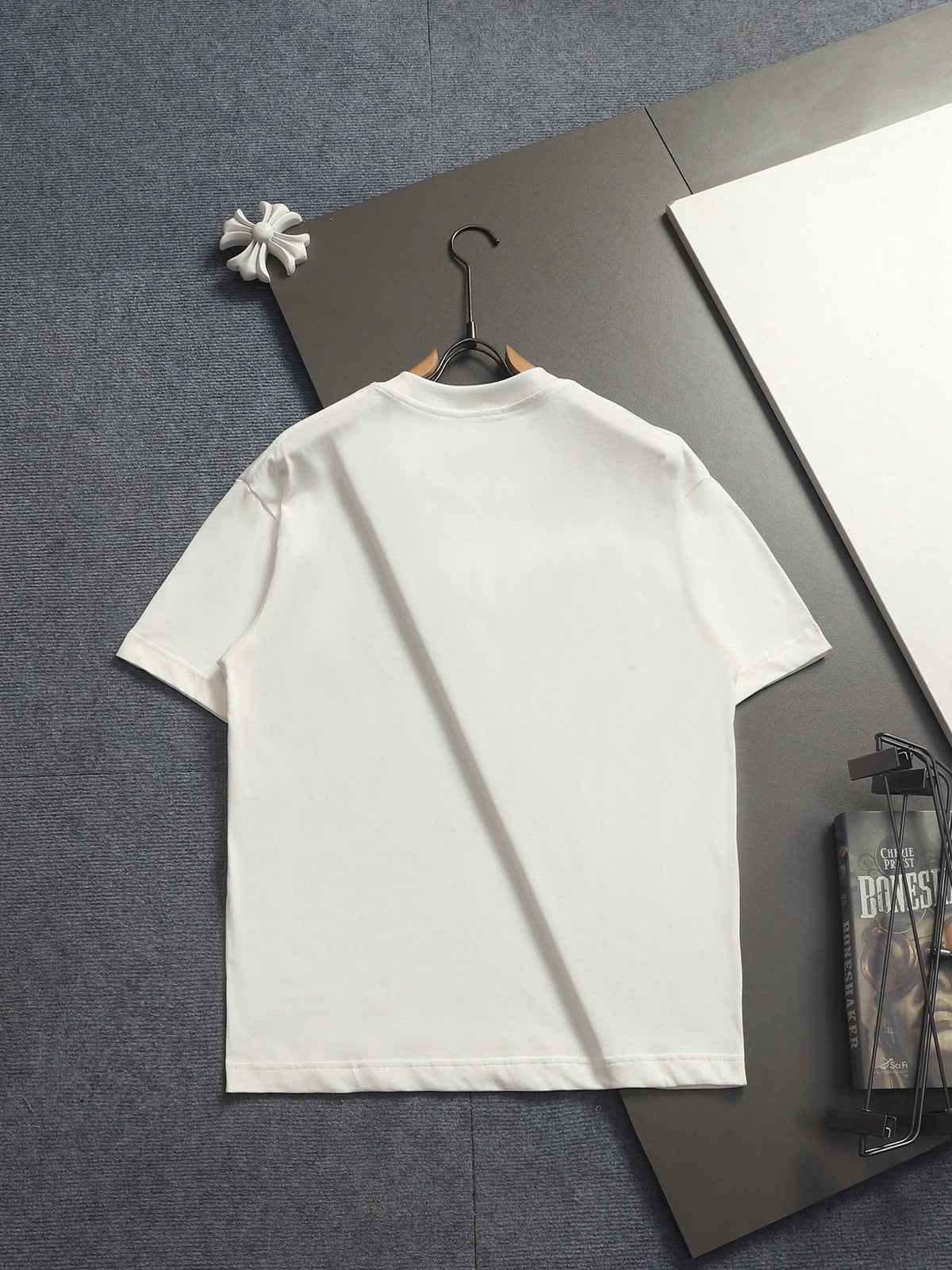 Classic T-shirt-487