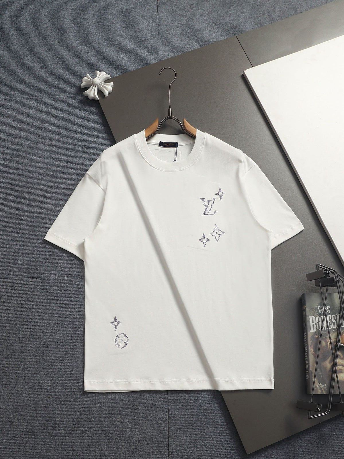 Classic T-shirt-489