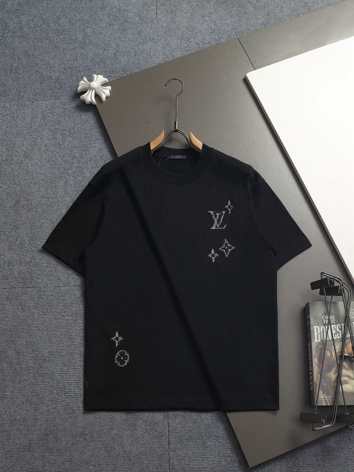 Classic T-shirt-489