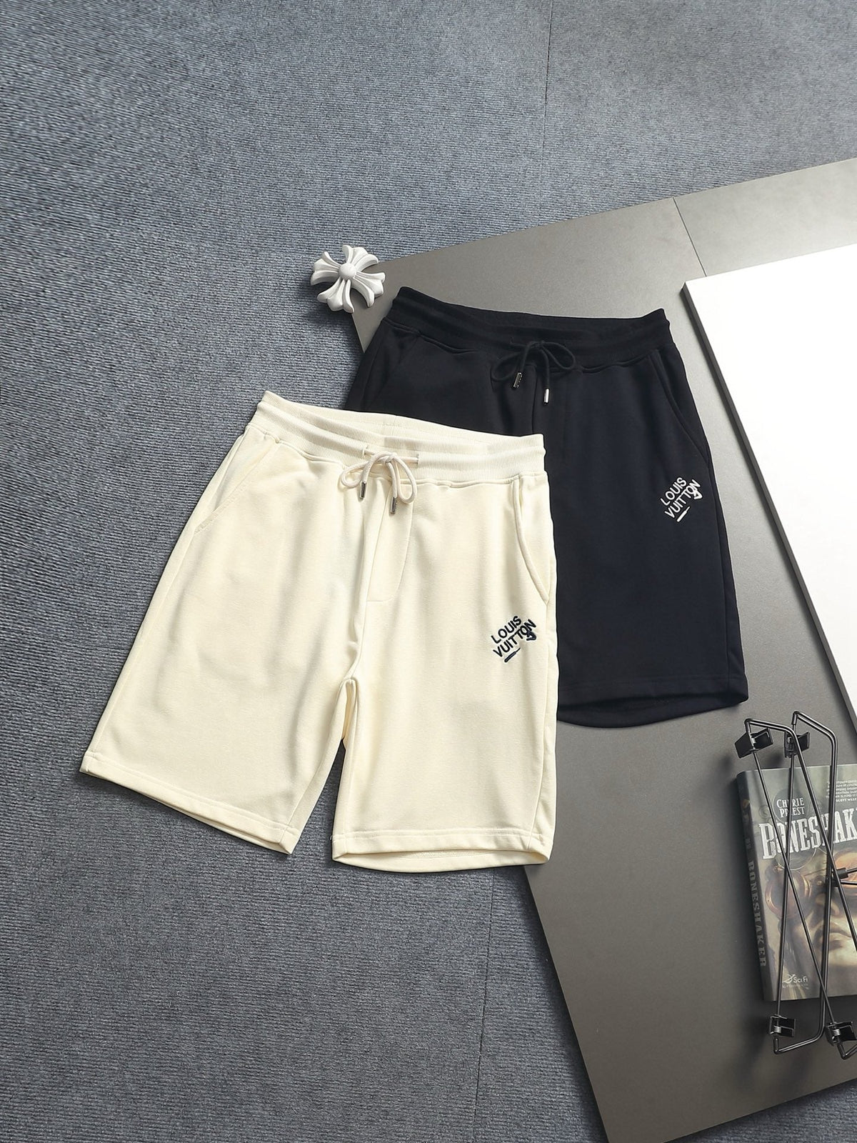 Classic Shorts-18