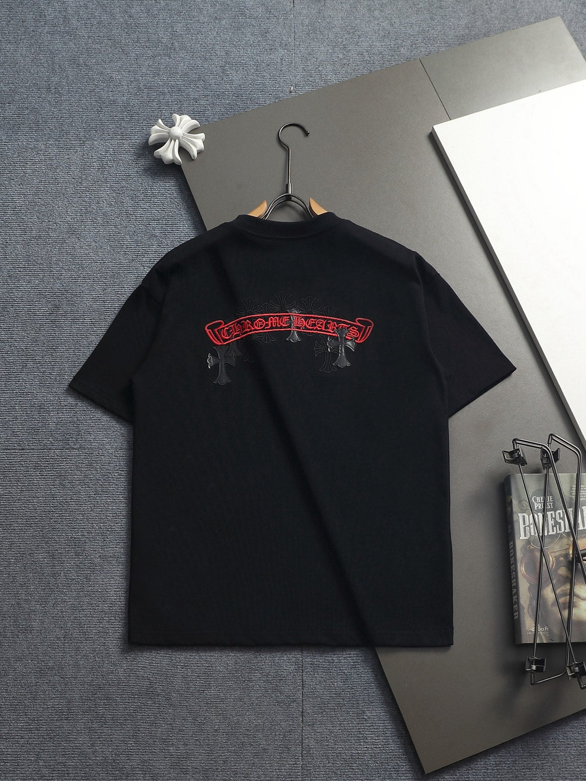 Classic T-shirt-490
