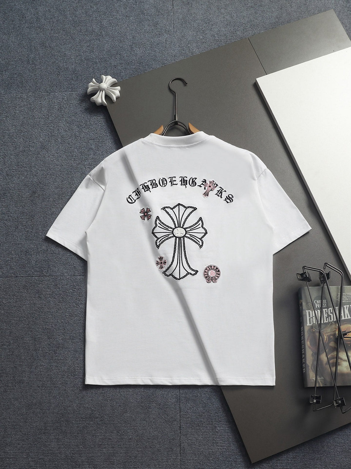 Classic T-shirt-492