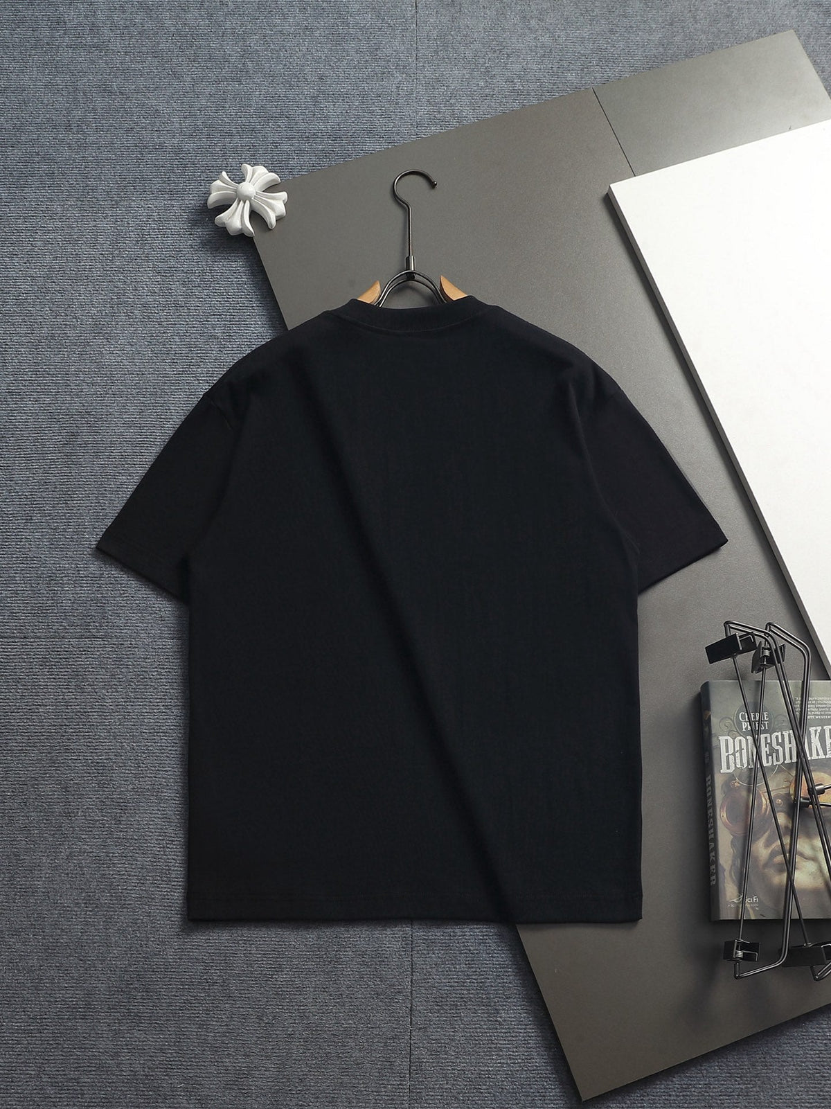 Classic T-shirt-494