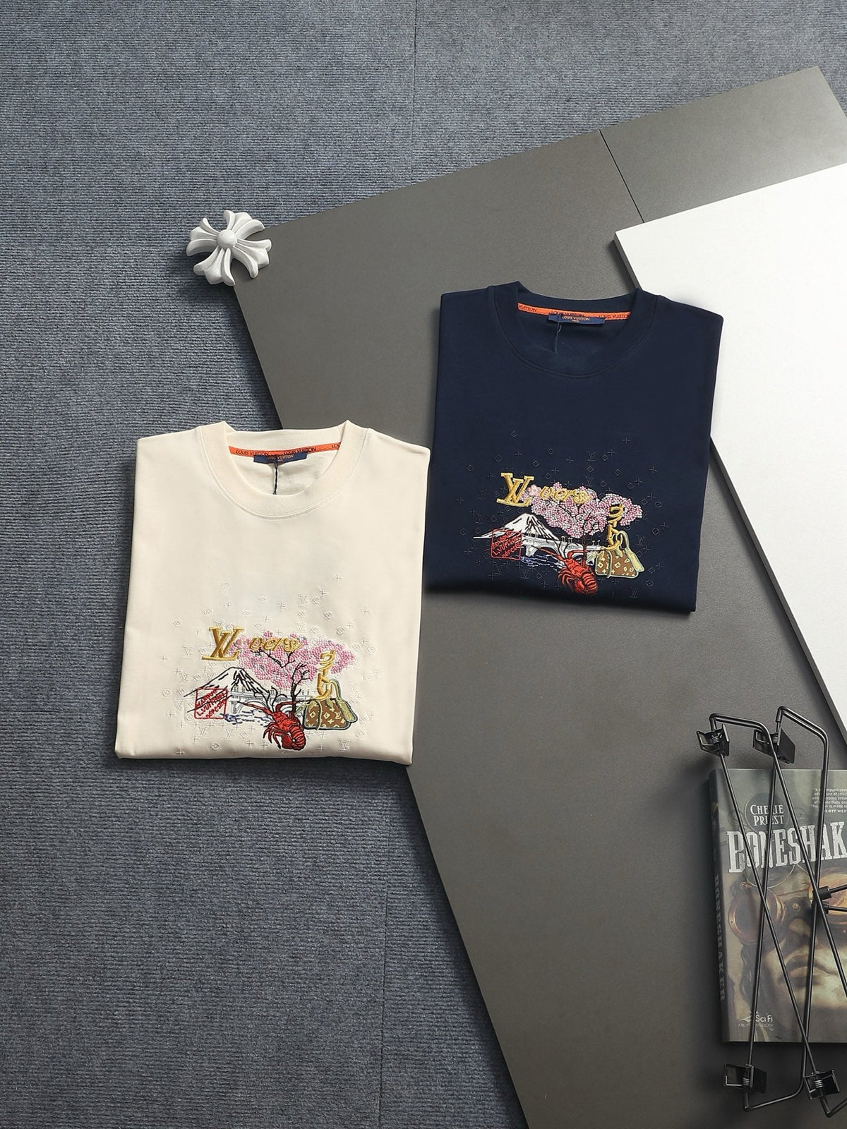 Classic T-shirt-498