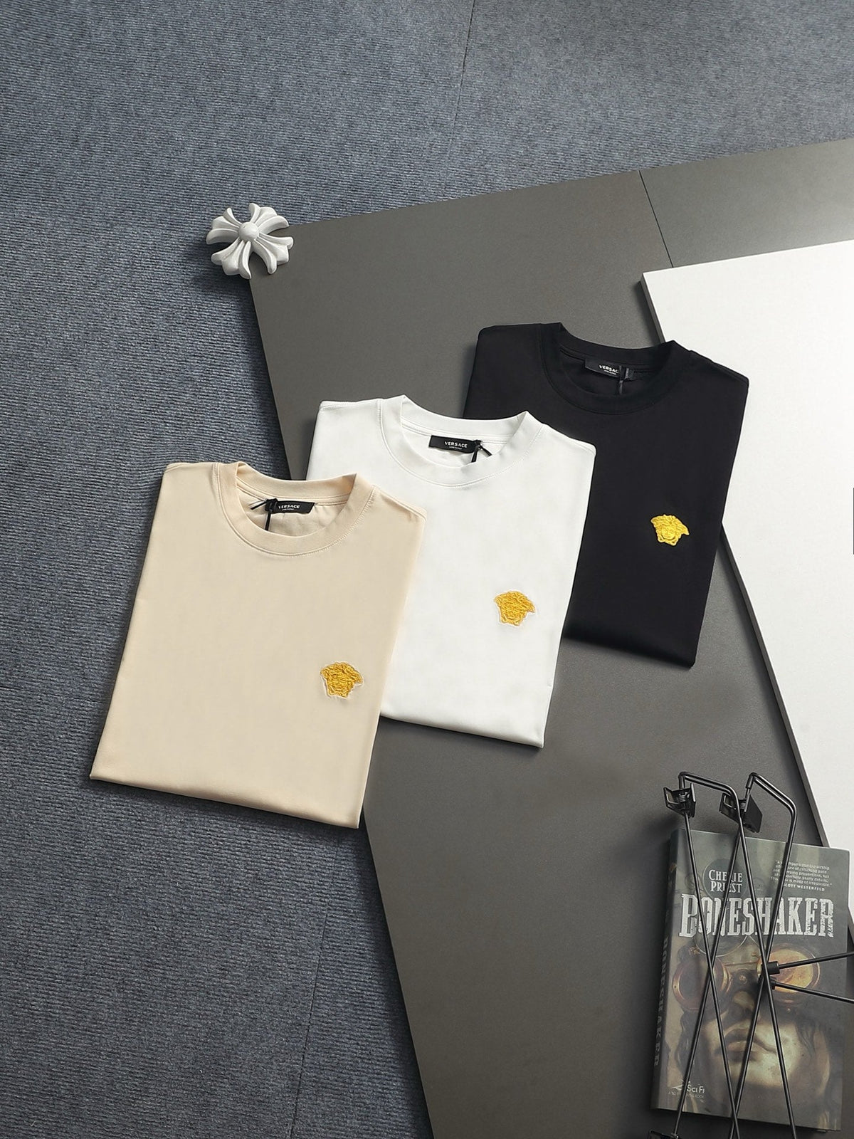 Classic T-shirt-500