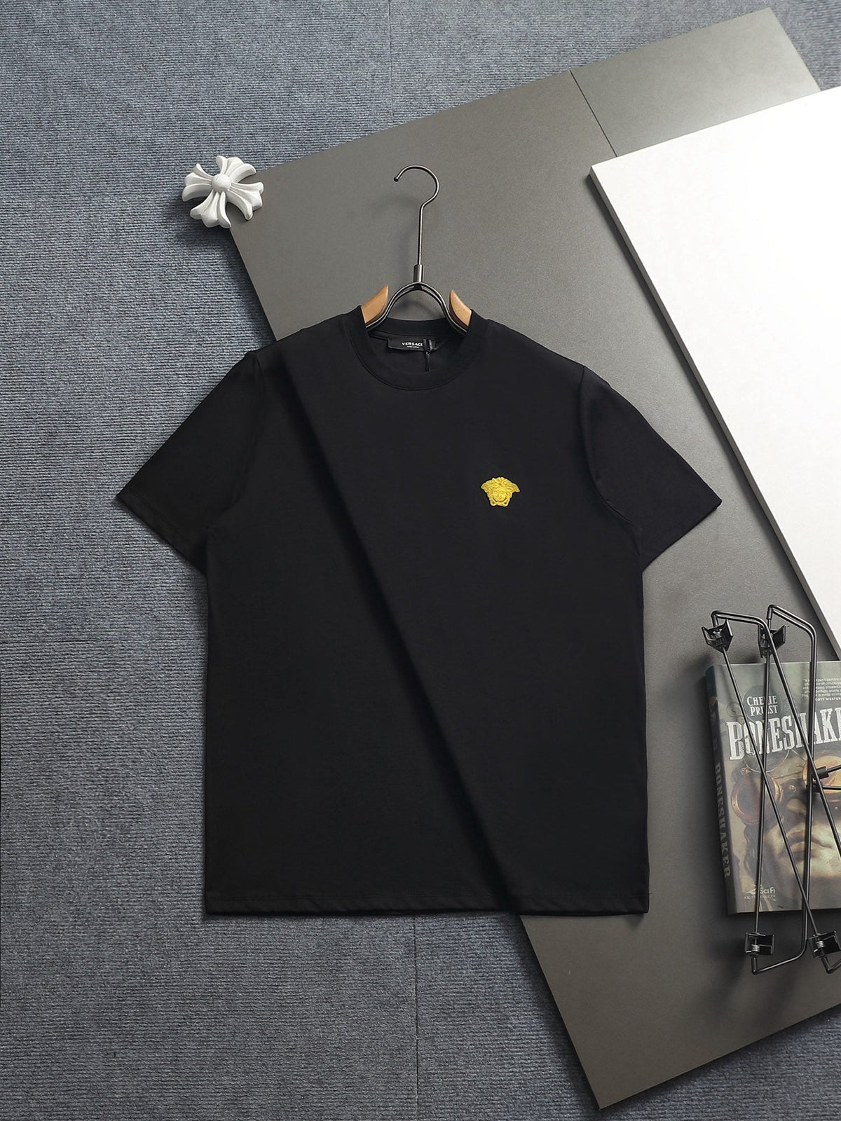 Classic T-shirt-500