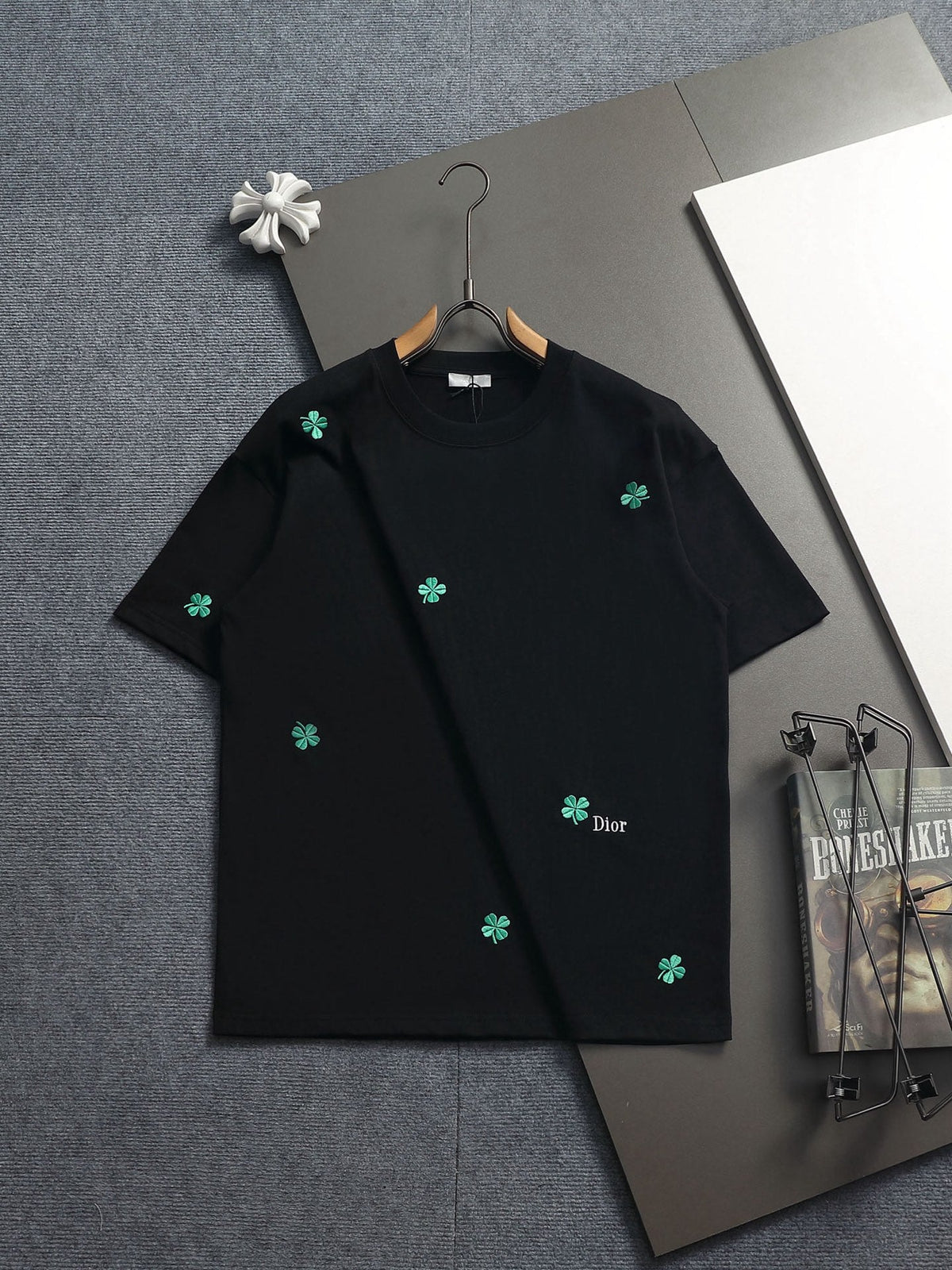 Classic T-shirt-513
