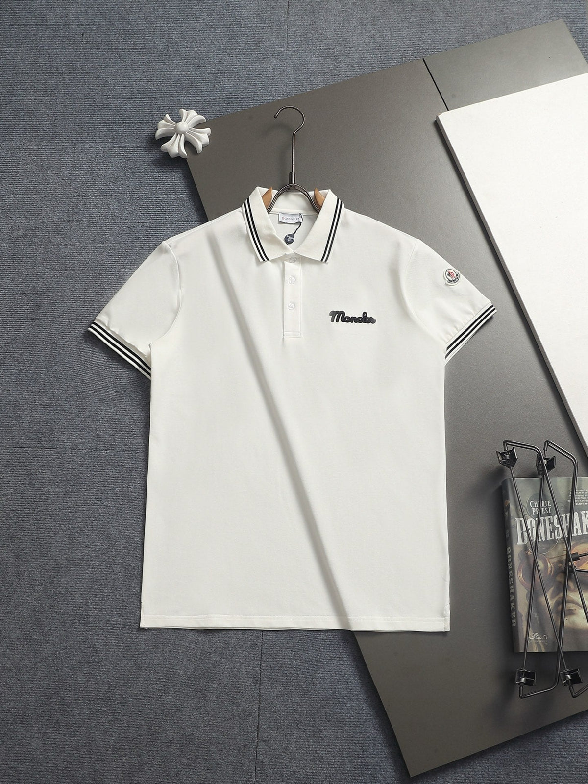 Classic T-shirt-566