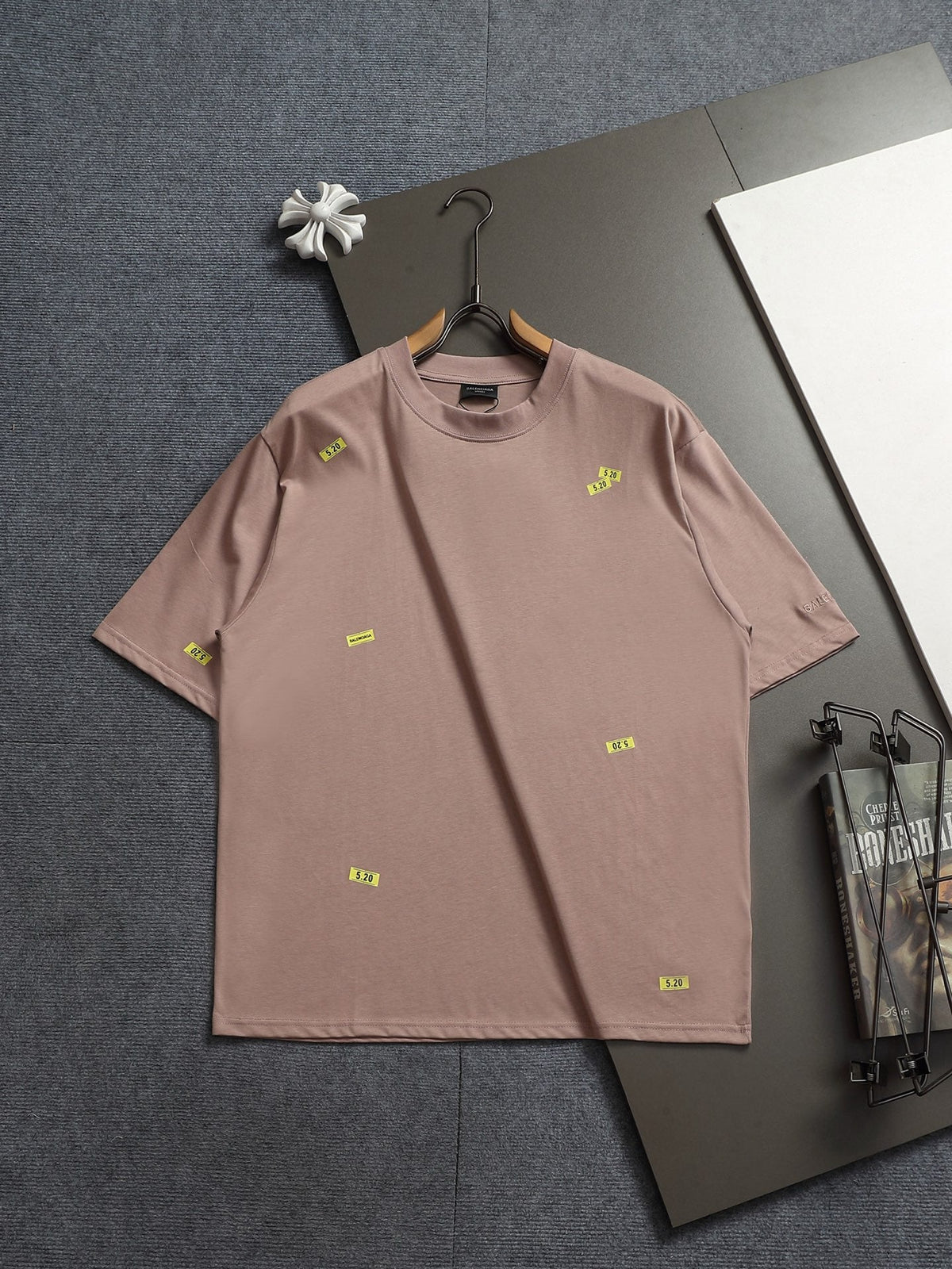 Classic T-shirt-576