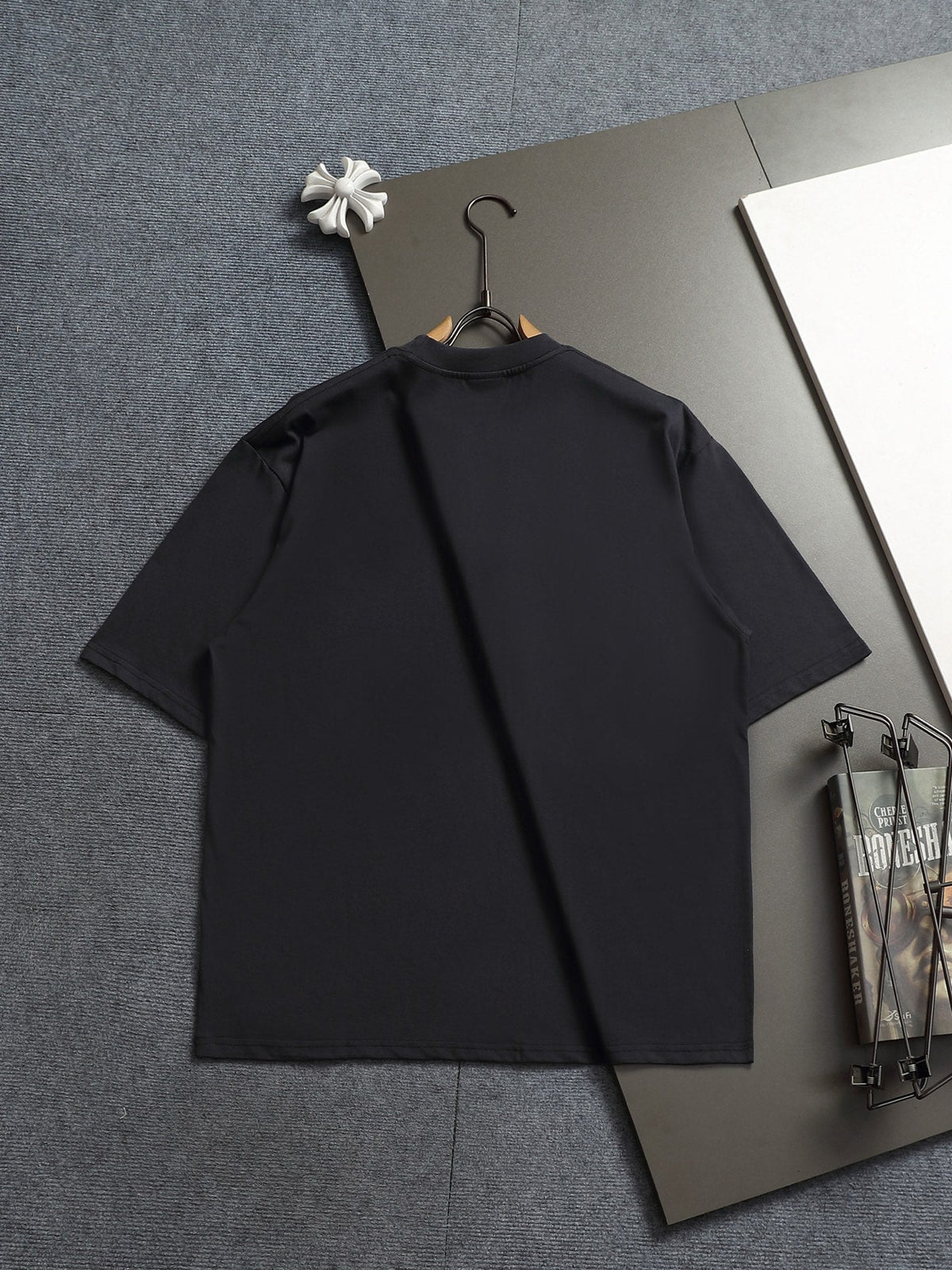 Classic T-shirt-579