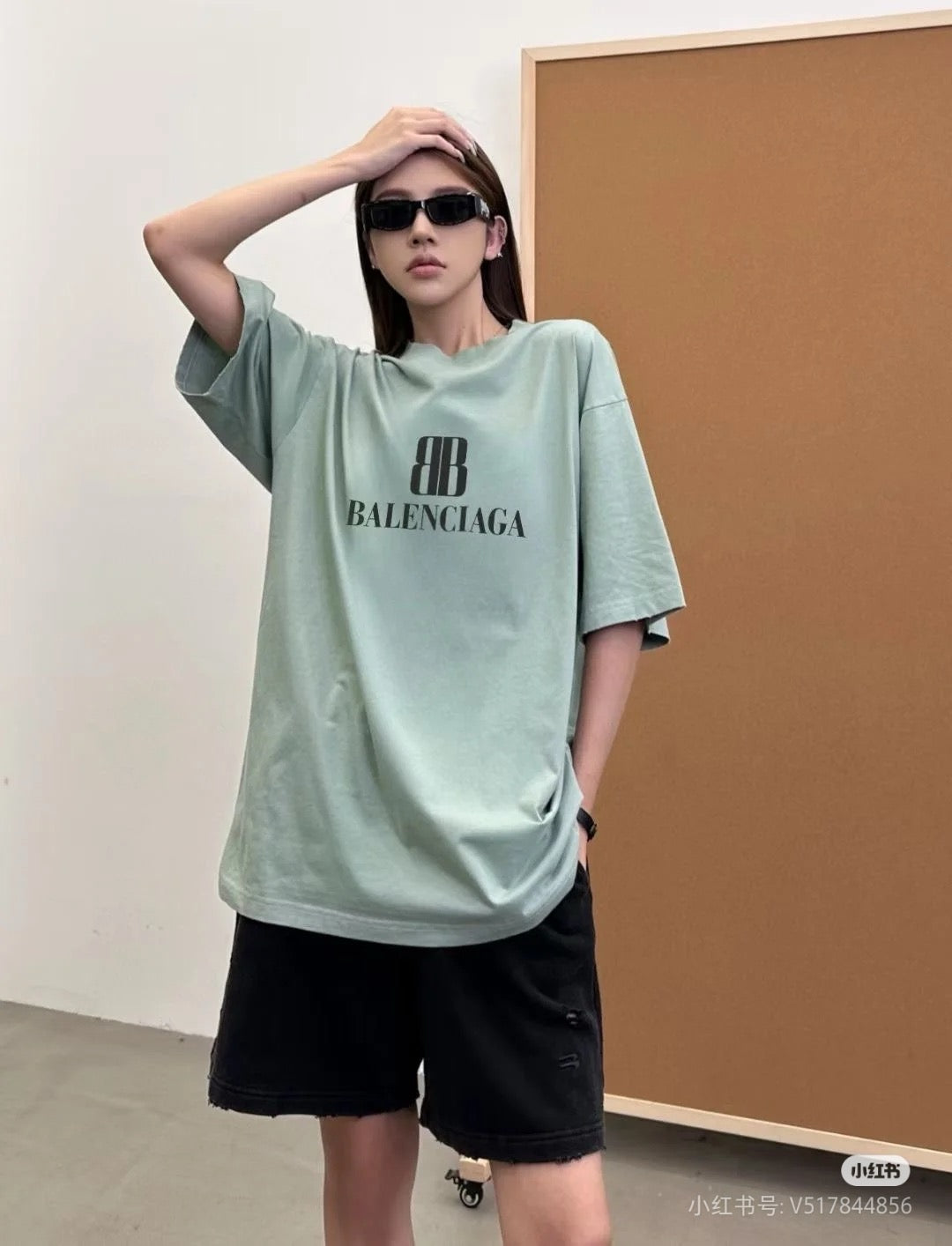 Classic T-shirt-574