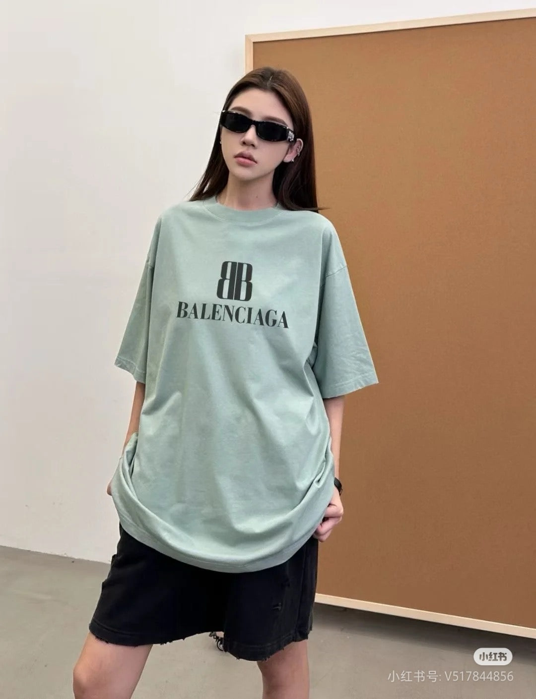 Classic T-shirt-574