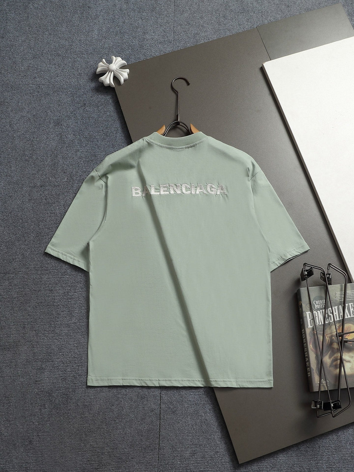 Classic T-shirt-573