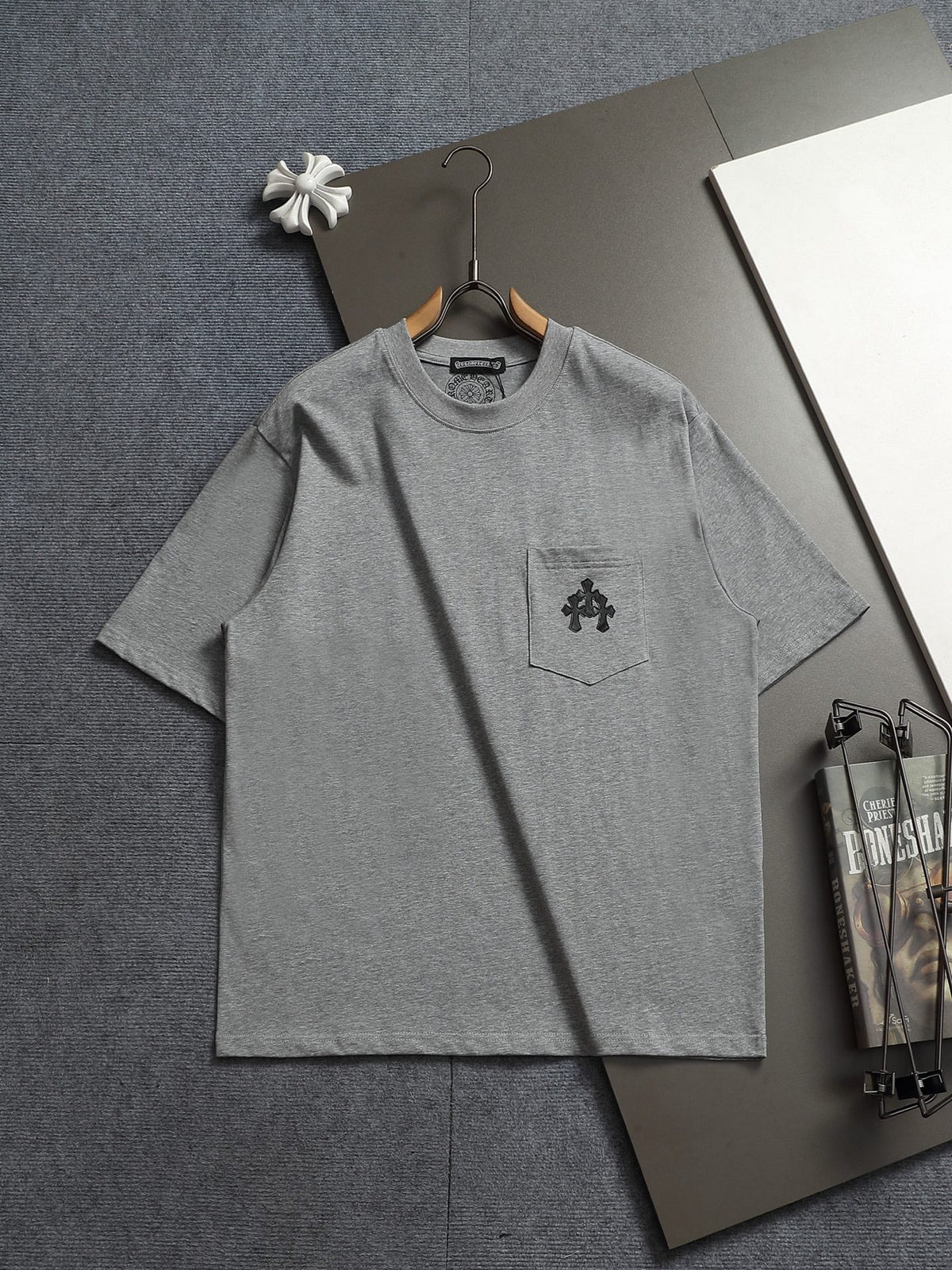 Classic T-shirt-571