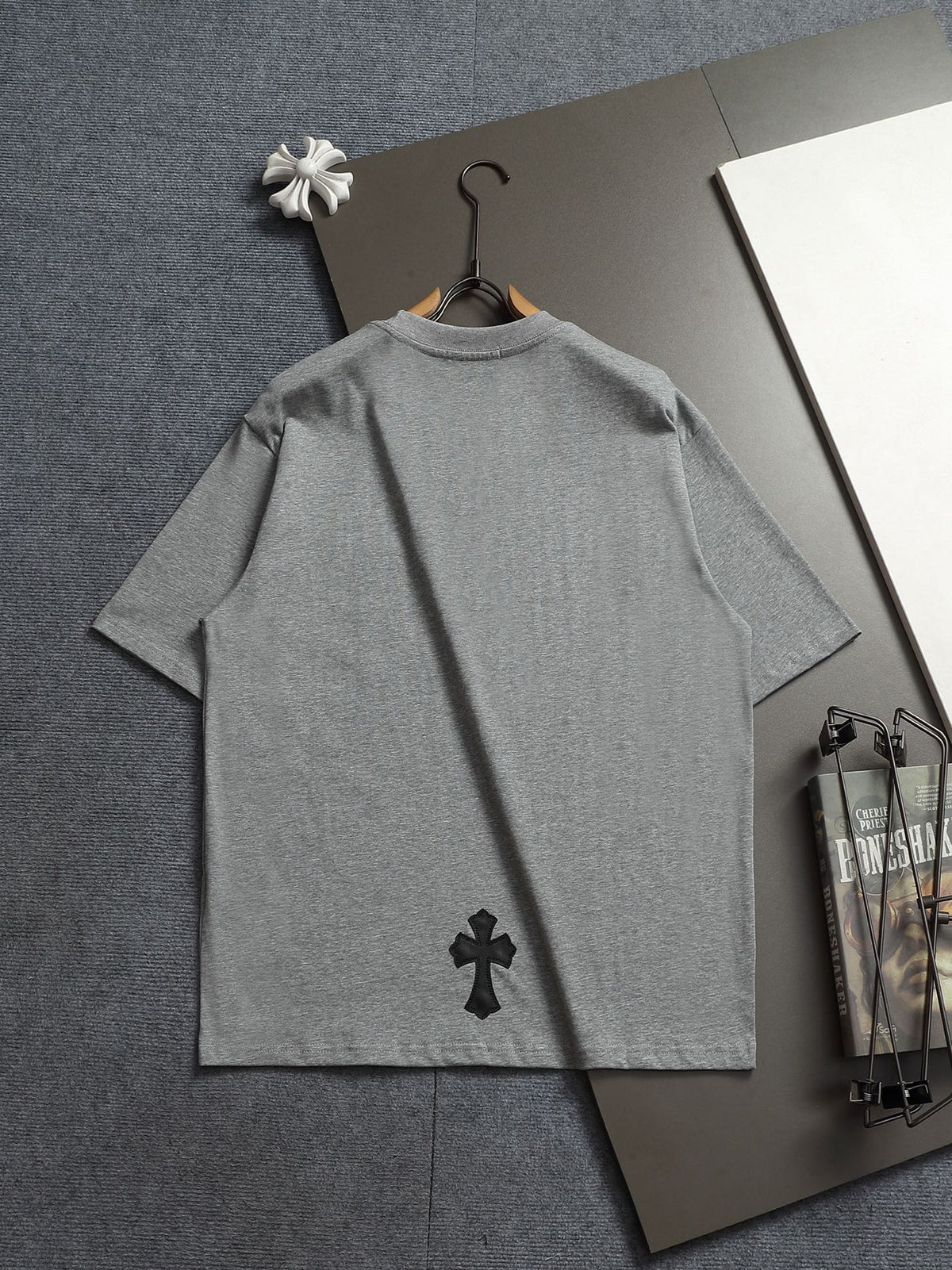 Classic T-shirt-571