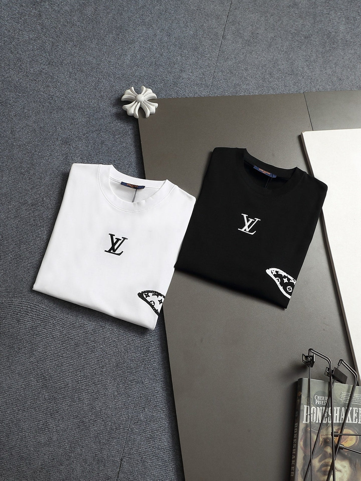 Classic T-shirt-569