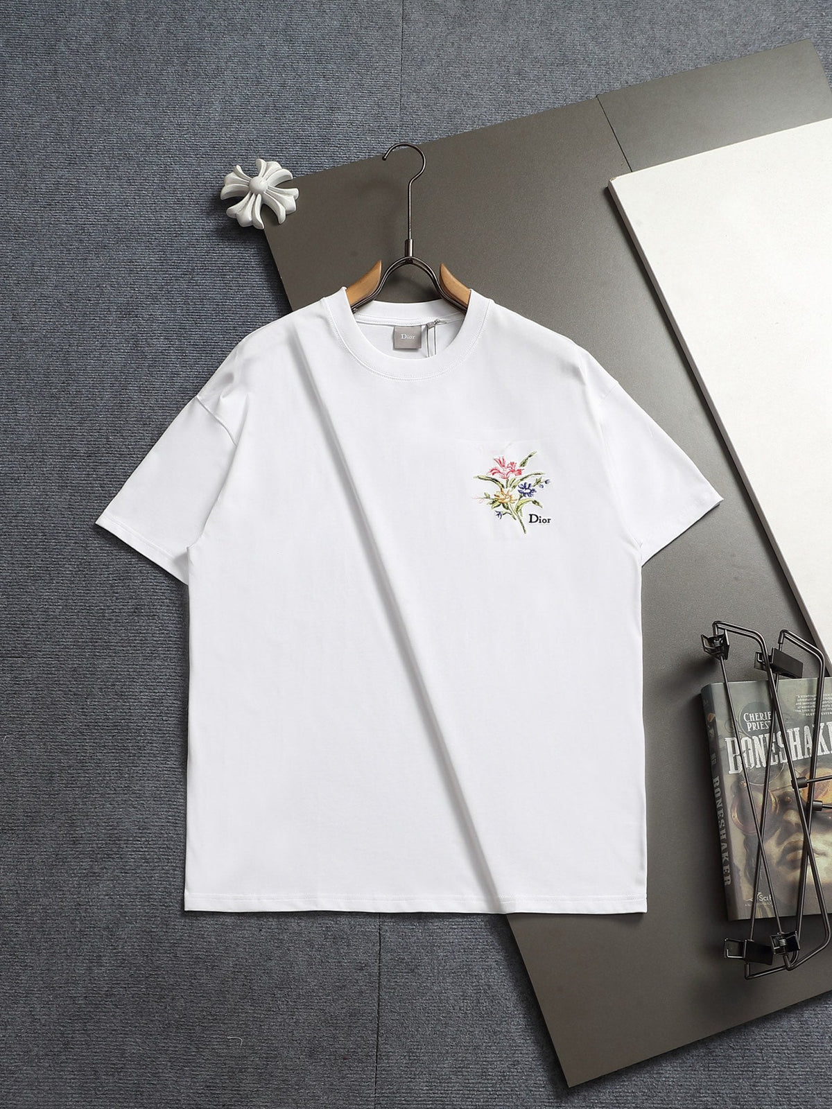 Classic T-shirt-568