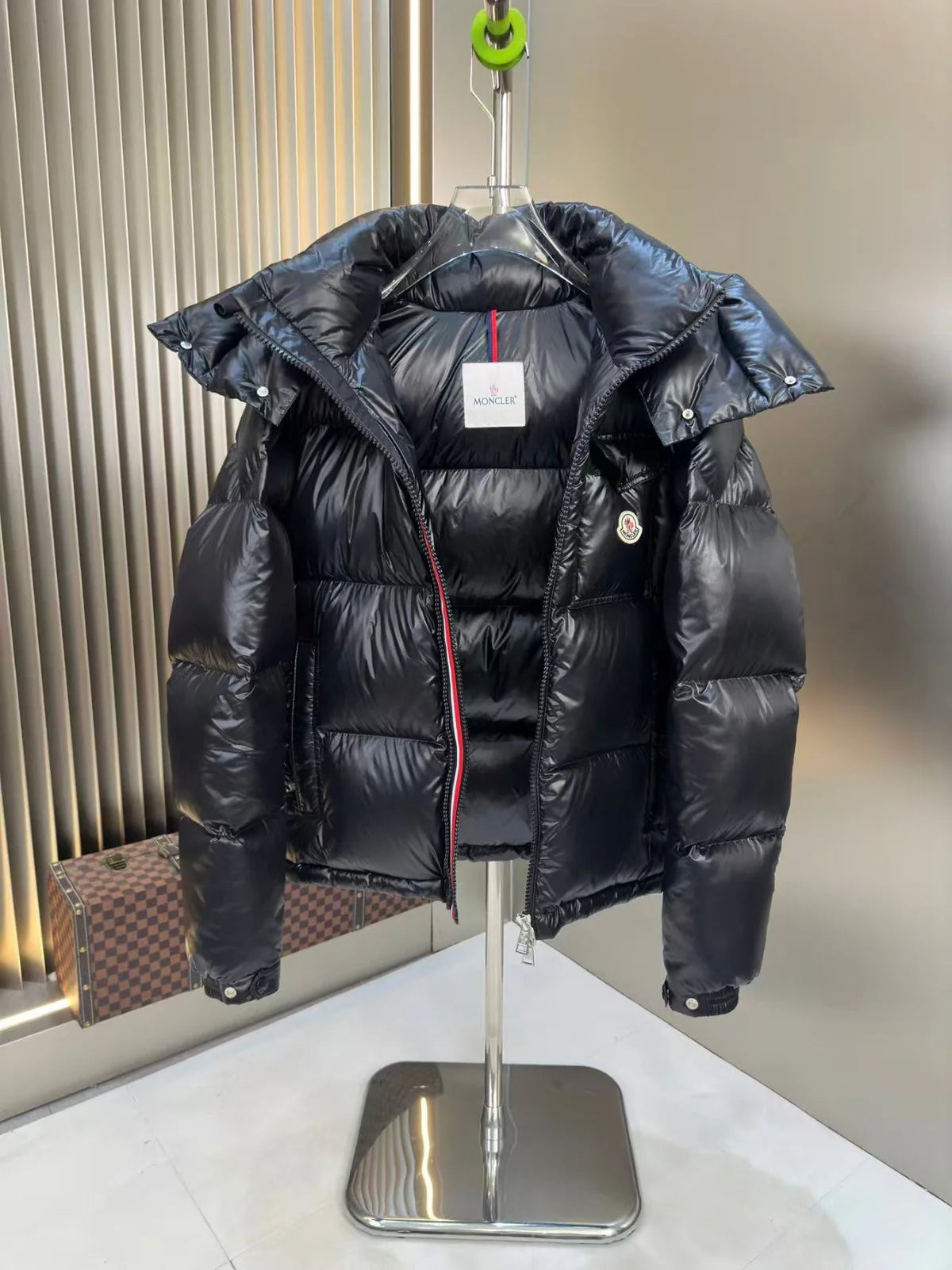 Ultra-Light Winter Puffer –101