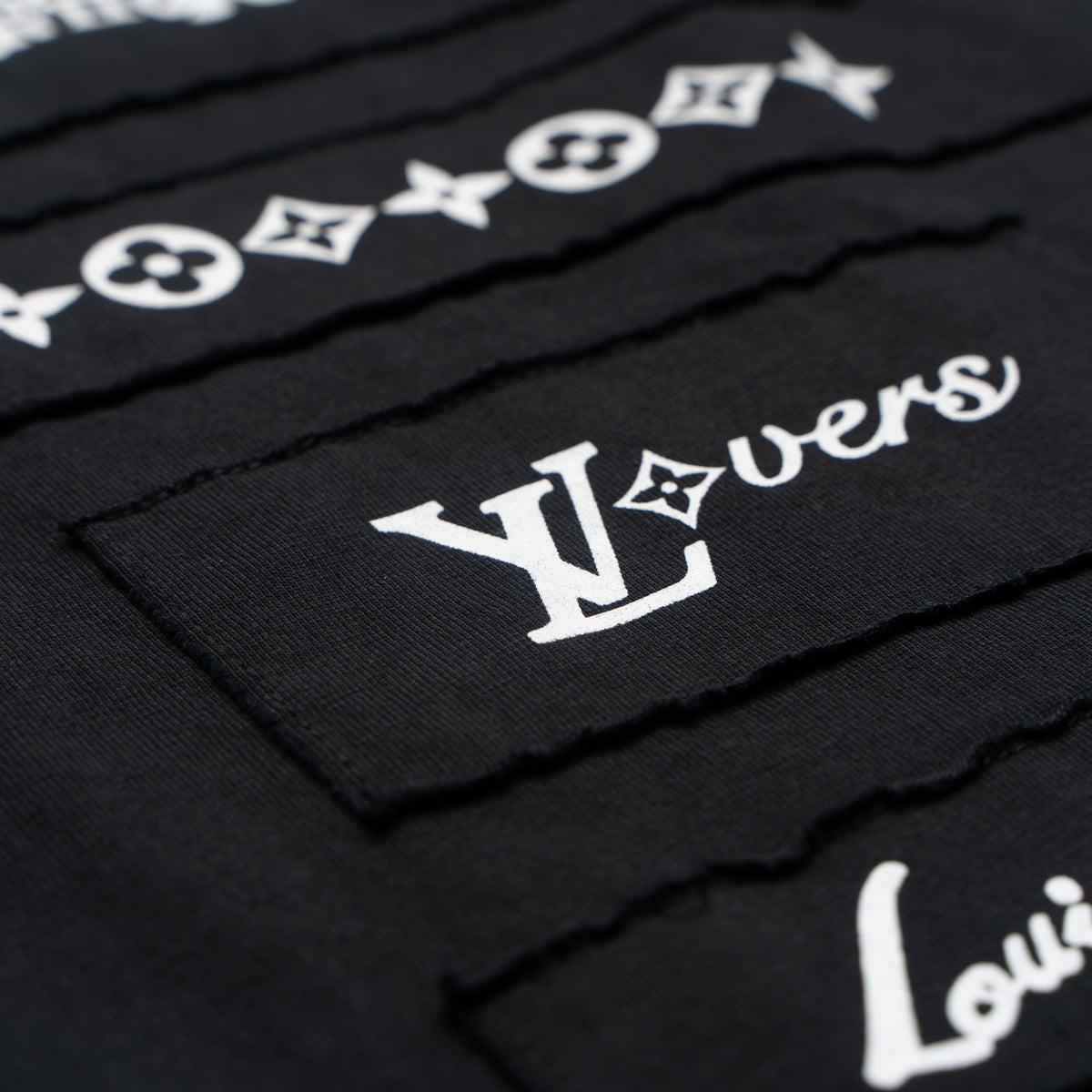 Printed T-Shirt: High-End Fashion Statement-1039