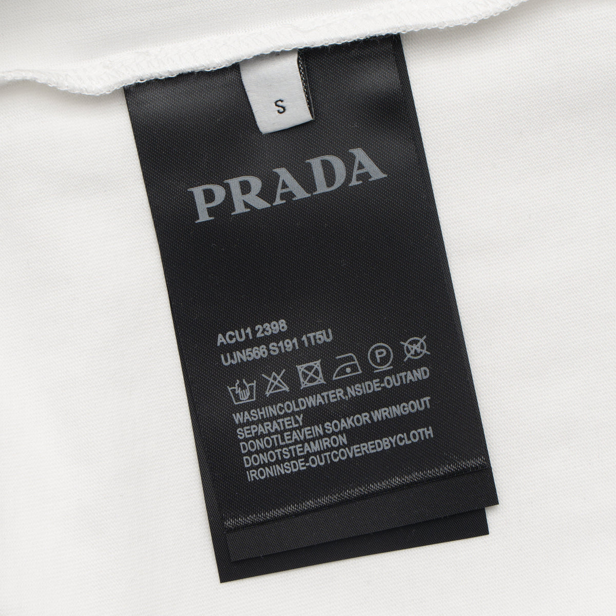 Printed T-Shirt: High-End Fashion Statement-1198