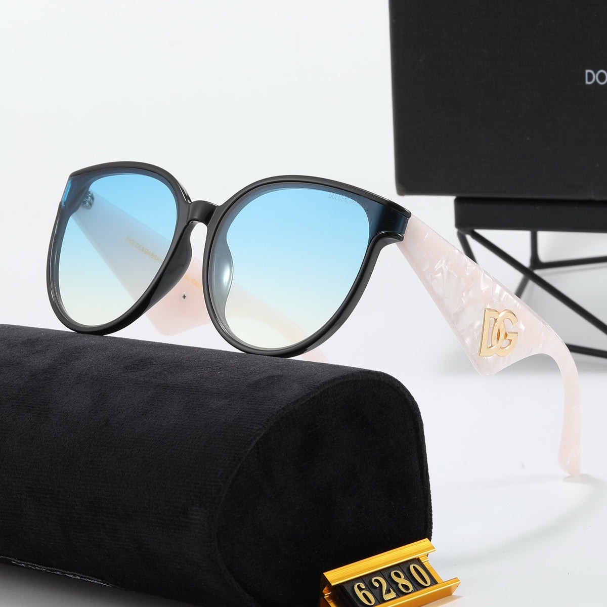 Luxury Eyewear: Elevate Your Style with Exquisite Craftsmanship-512