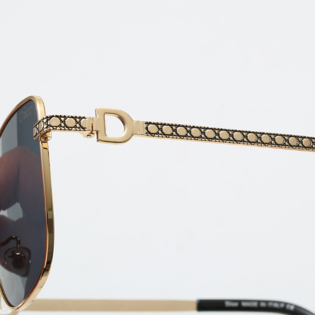 Fashion Eyewear: Elevate Your Style with Exquisite Craftsmanship-534