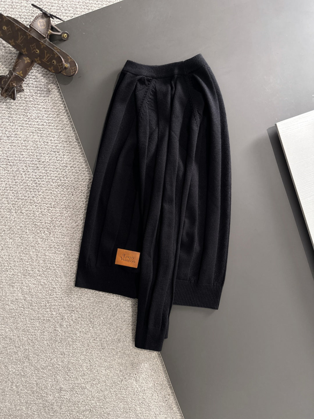 Classic Fashion Sweater-110