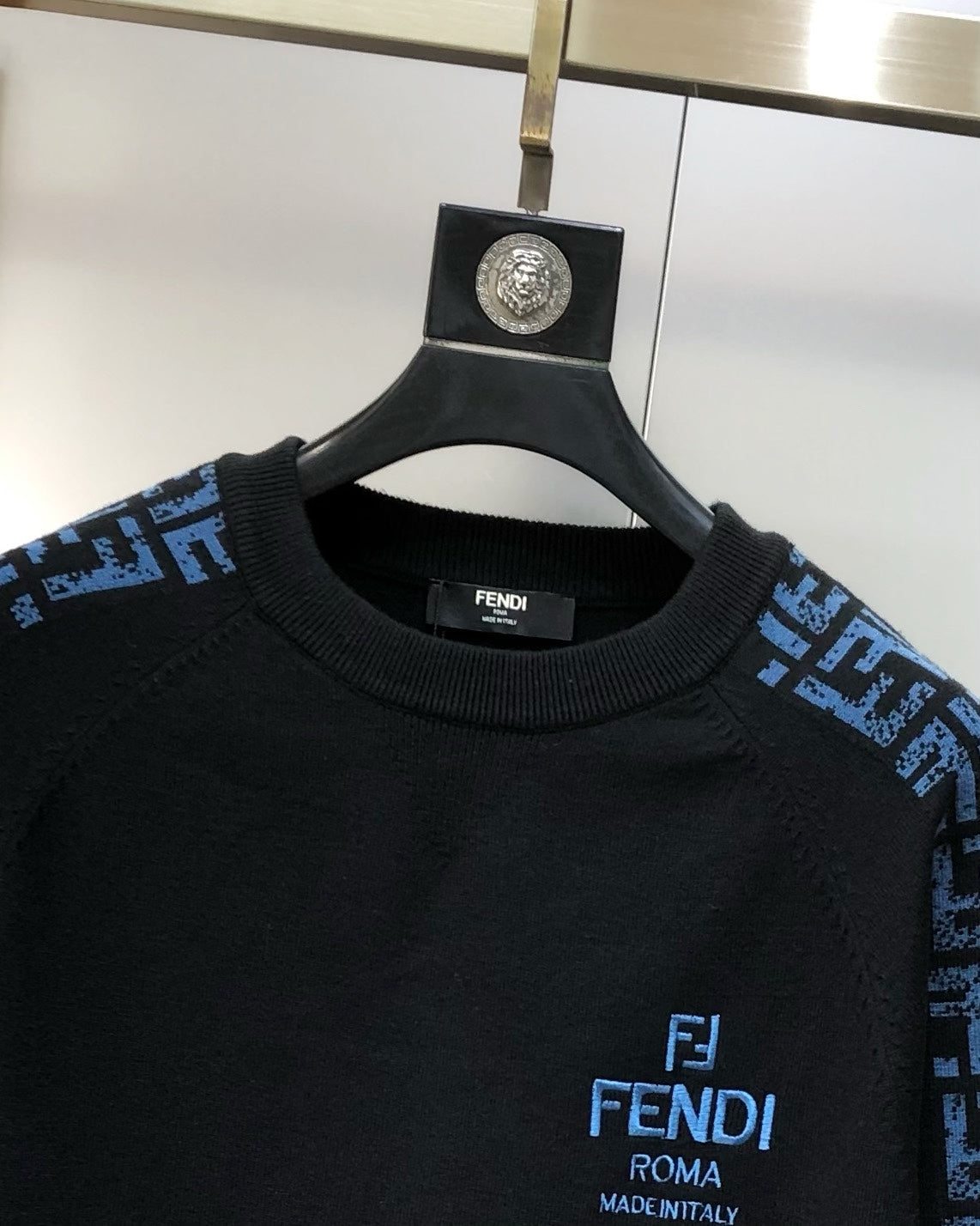 Classic Fashion Sweater-115