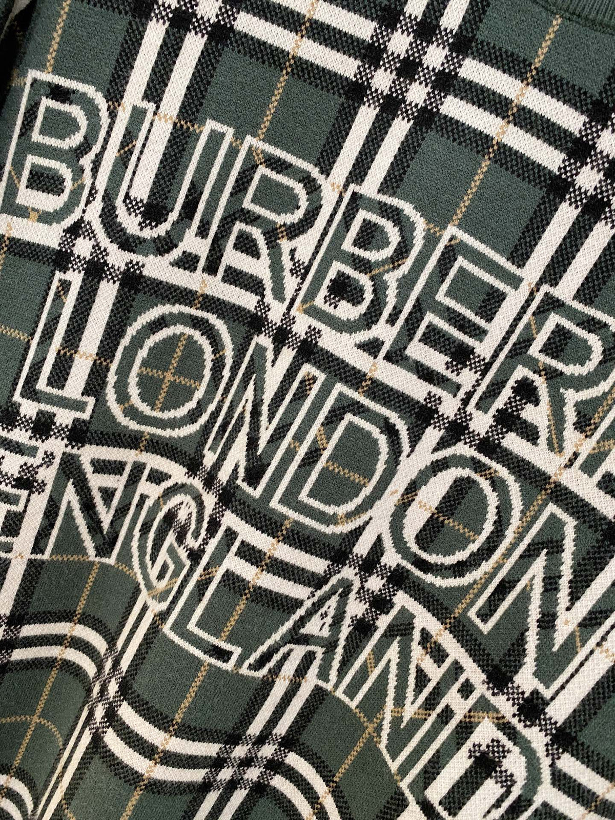 Classic Fashion Sweater-135