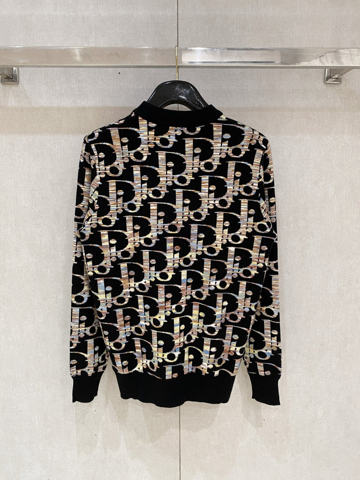 Classic Fashion Sweater-141