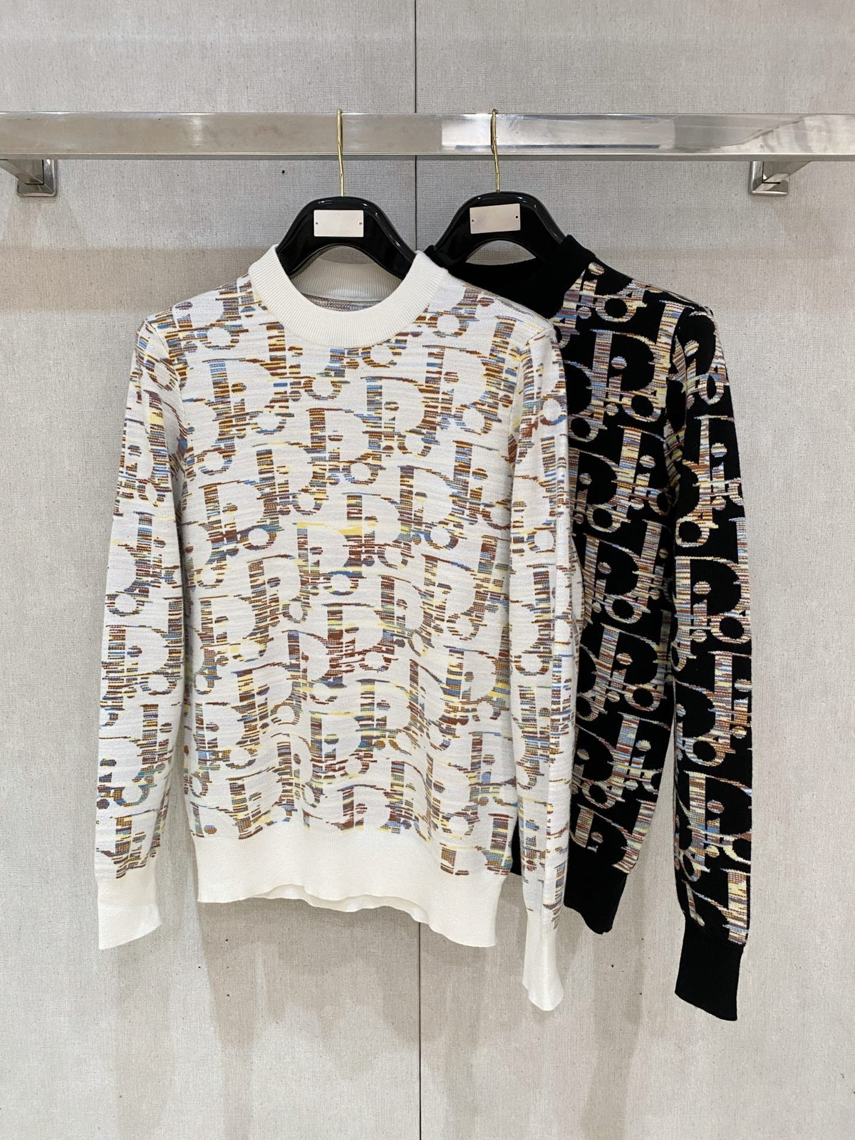 Classic Fashion Sweater-141