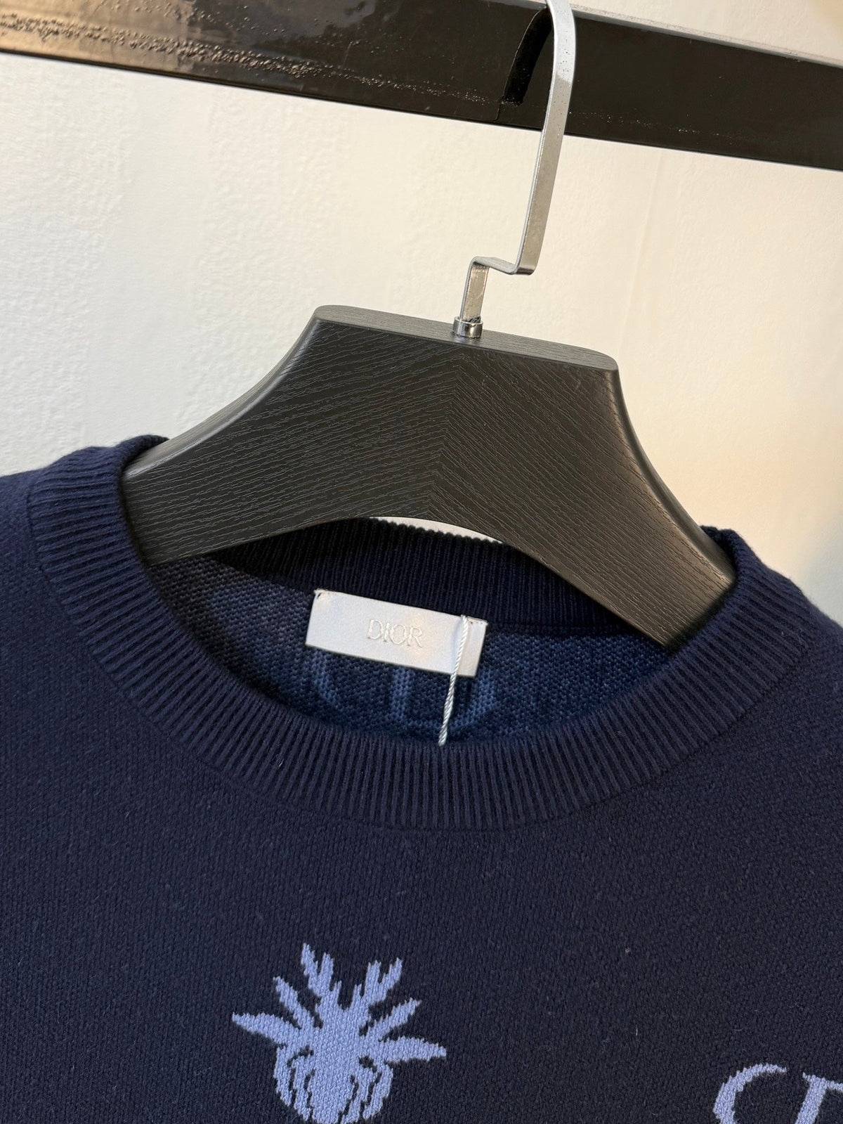 Classic Fashion Sweater-165