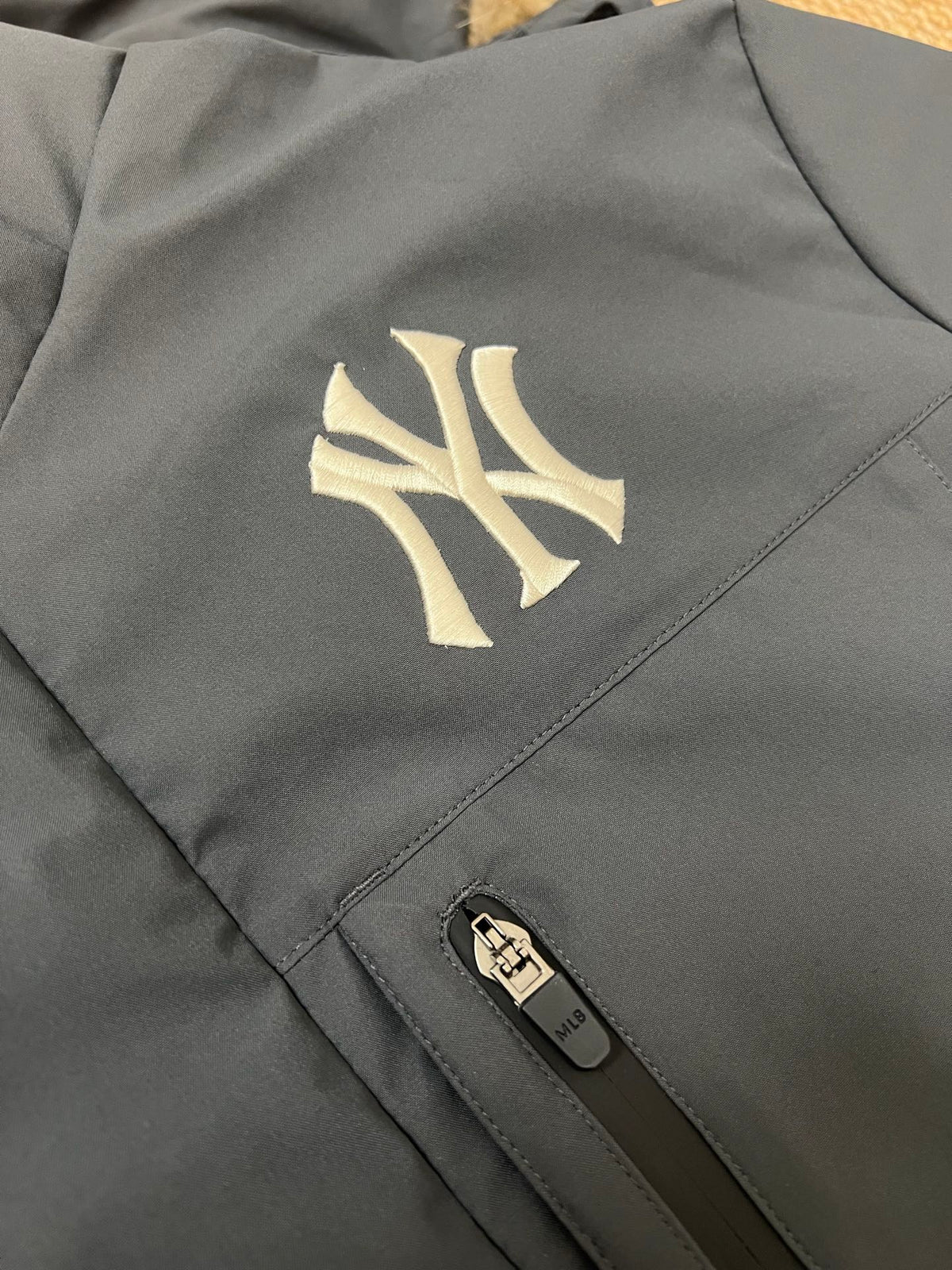 Ultra-Light Winter Puffer –10