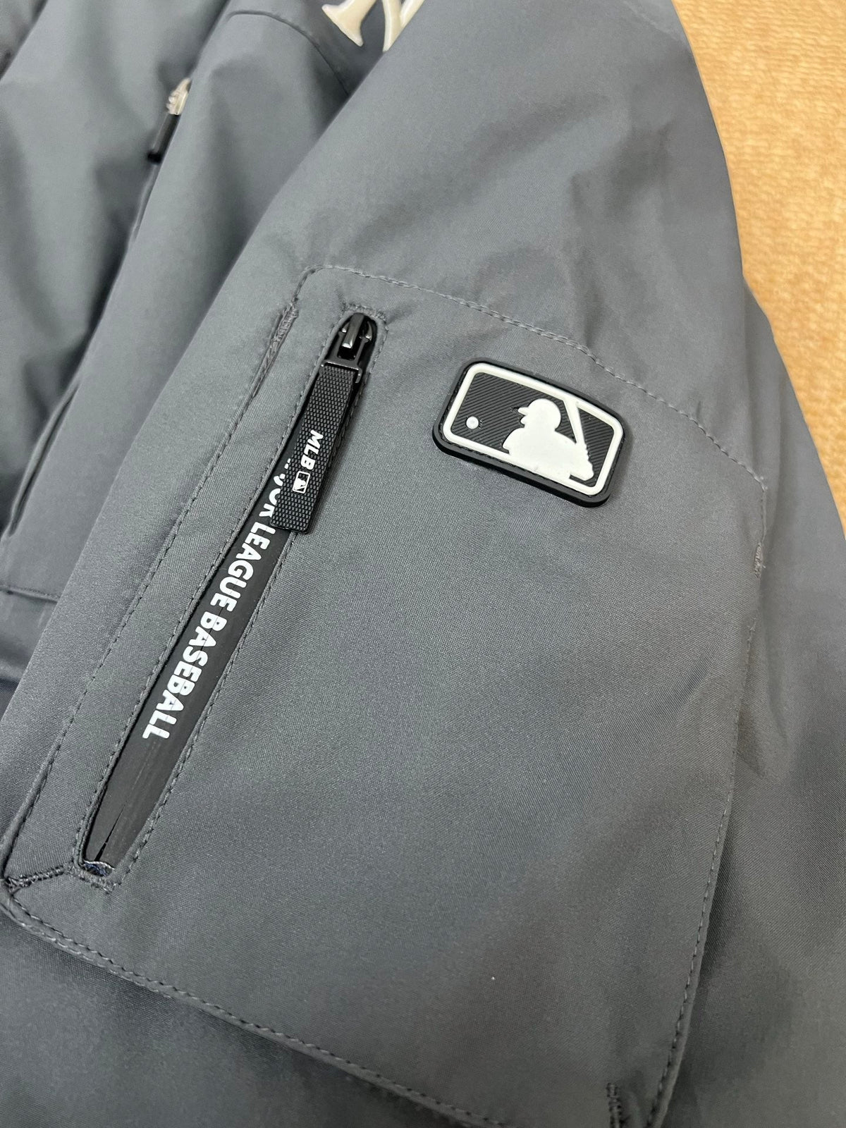 Ultra-Light Winter Puffer –10