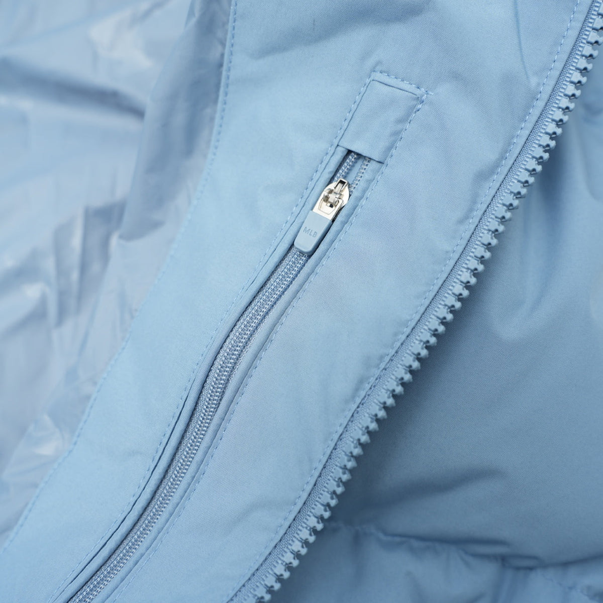 Ultra-Light Winter Puffer –28