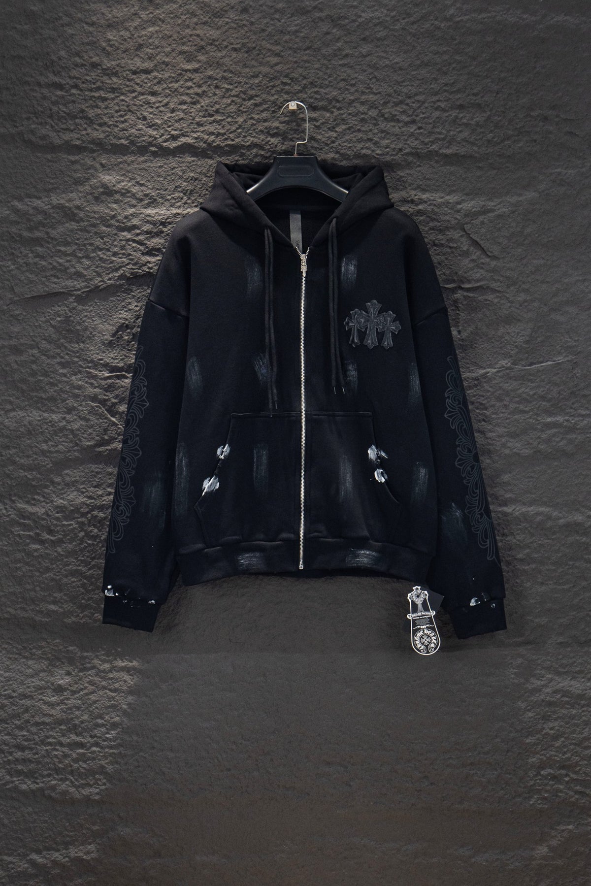 Classic Fit Hoodie-1001