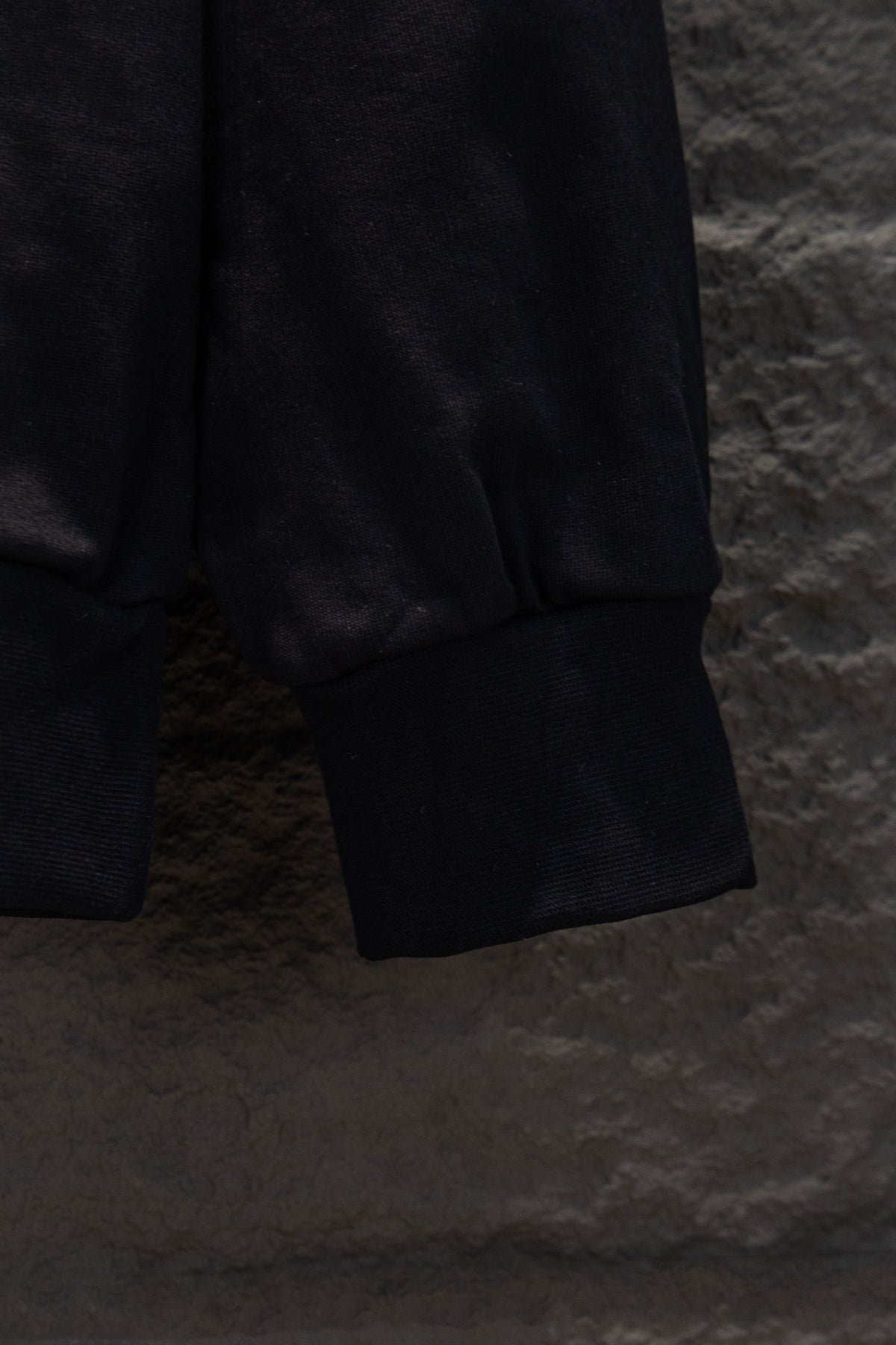 Classic Fit Hoodie-1005