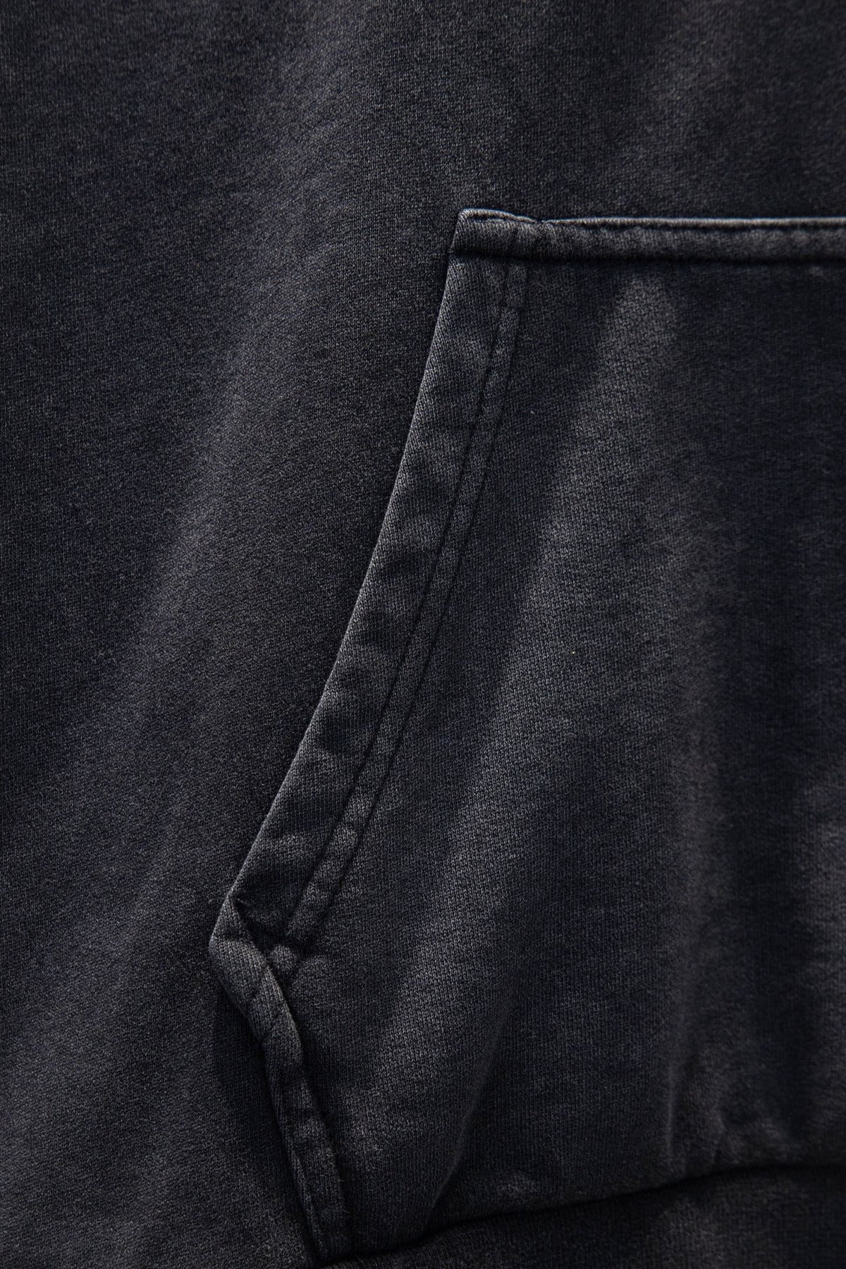 Classic Fit Hoodie-1012