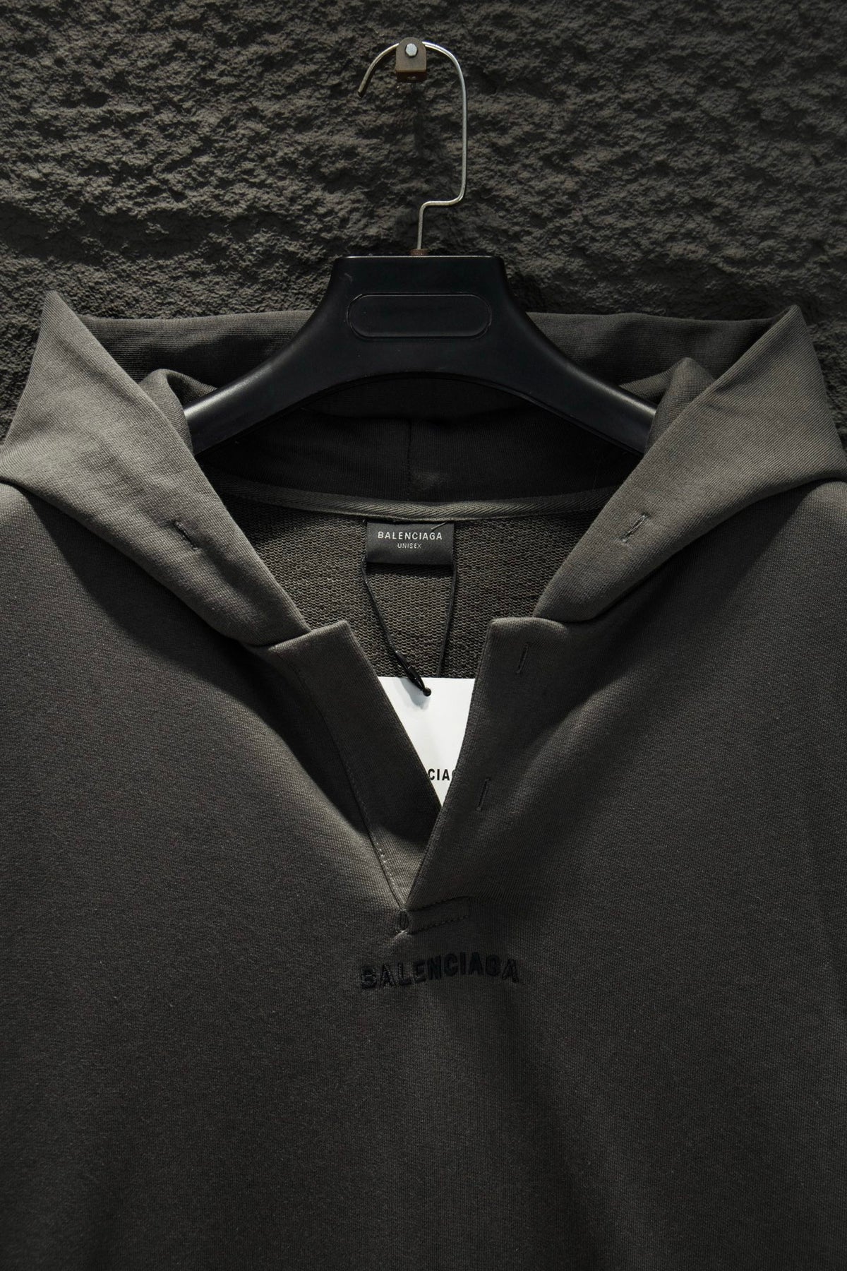 Classic Fit Hoodie-1015