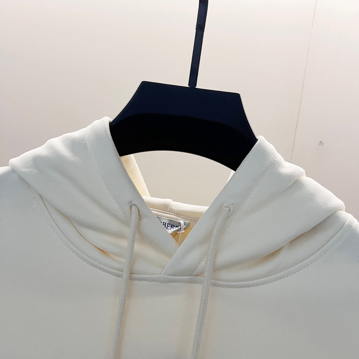 Classic Fit Hoodie-1030