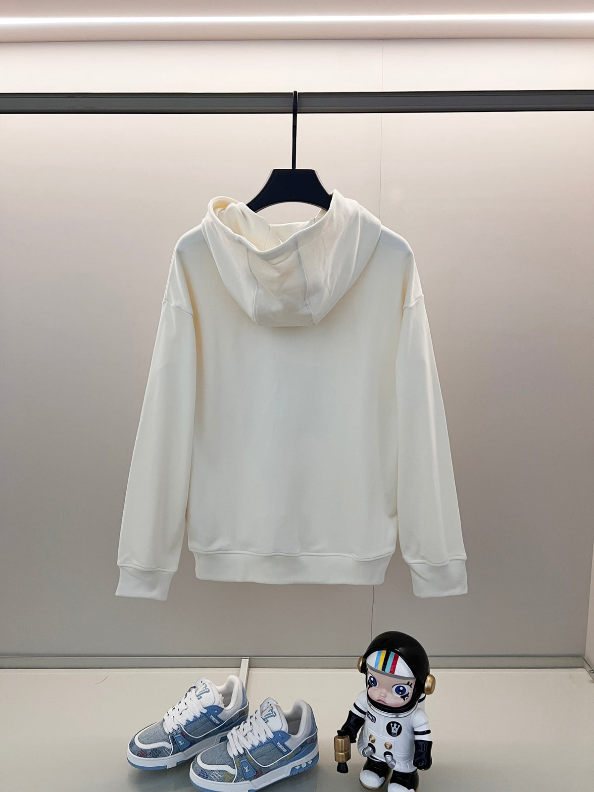 Classic Fit Hoodie-1033