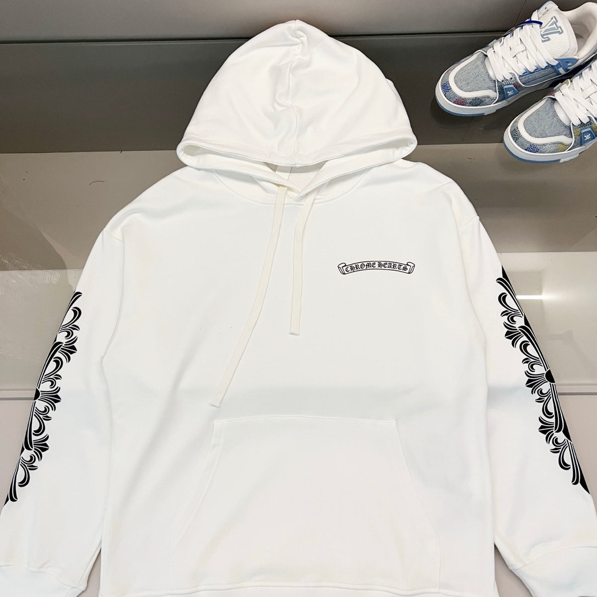 Classic Fit Hoodie-1035