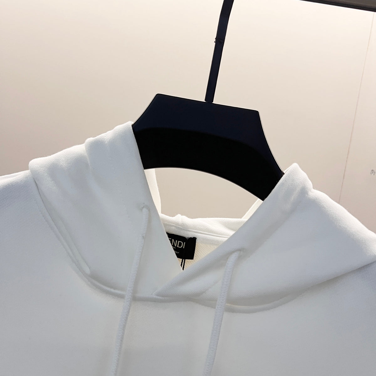 Classic Fit Hoodie-1055