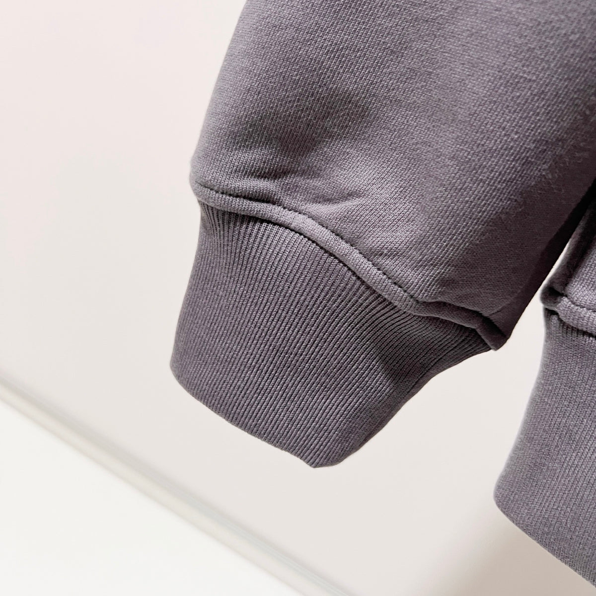 Classic Fit Hoodie-1071