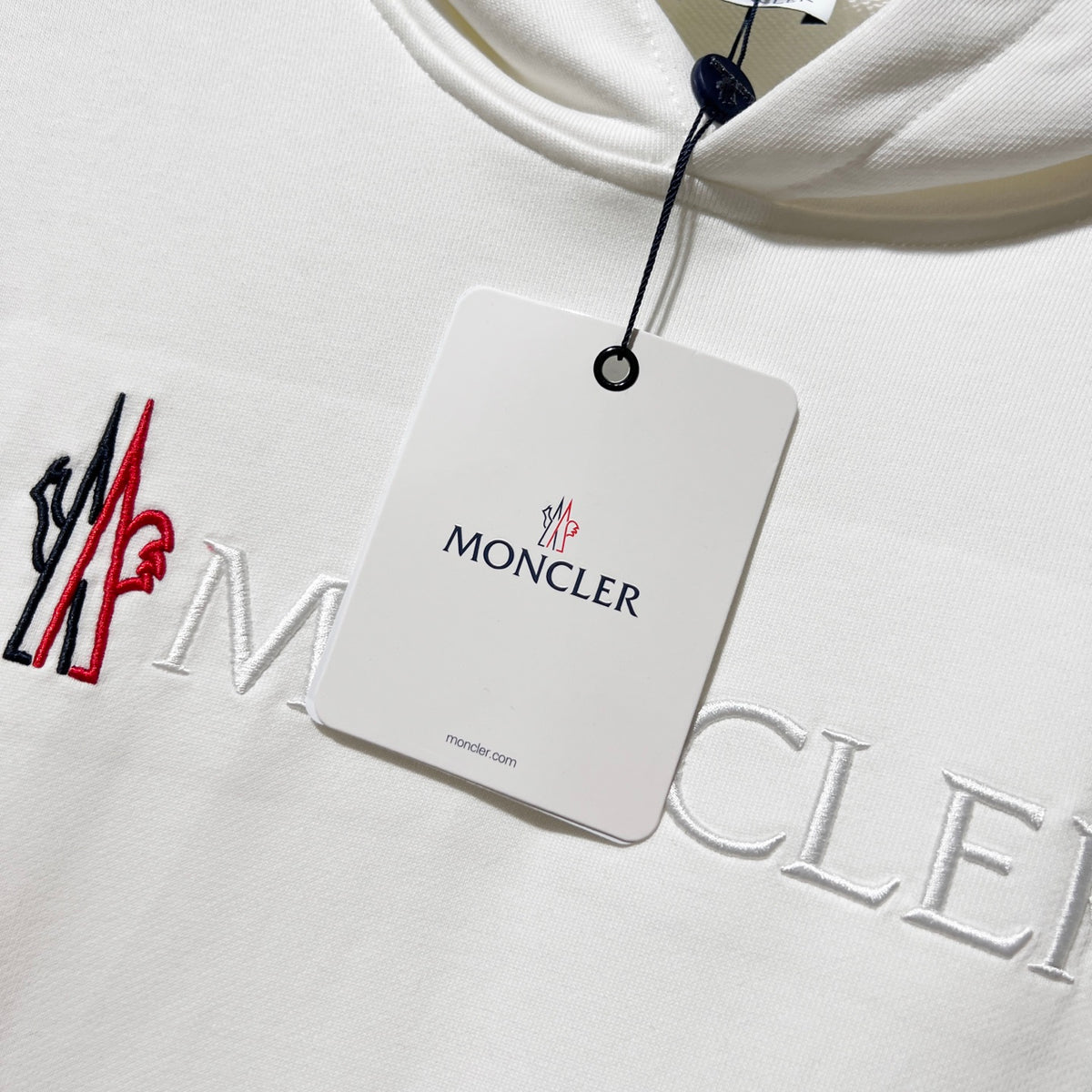 Classic Fit Hoodie-1075