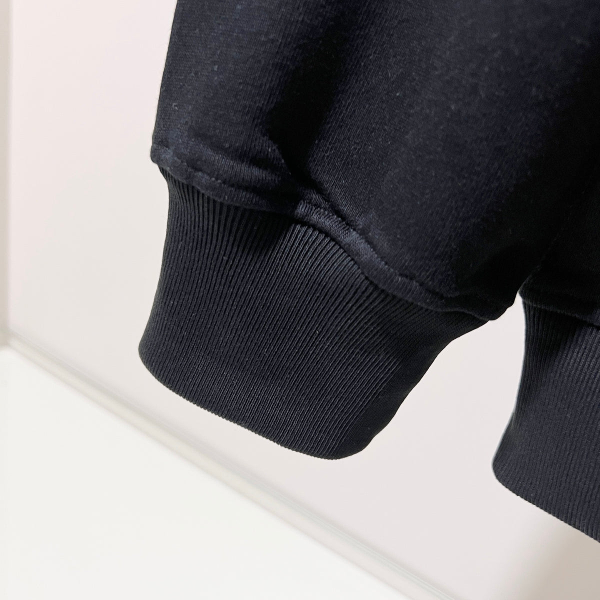 Classic Fit Hoodie-1076